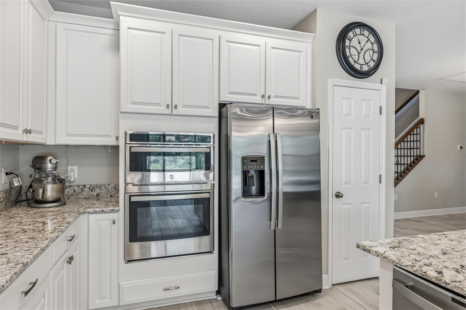 12000 Nouveau Ave Property Photo 17
