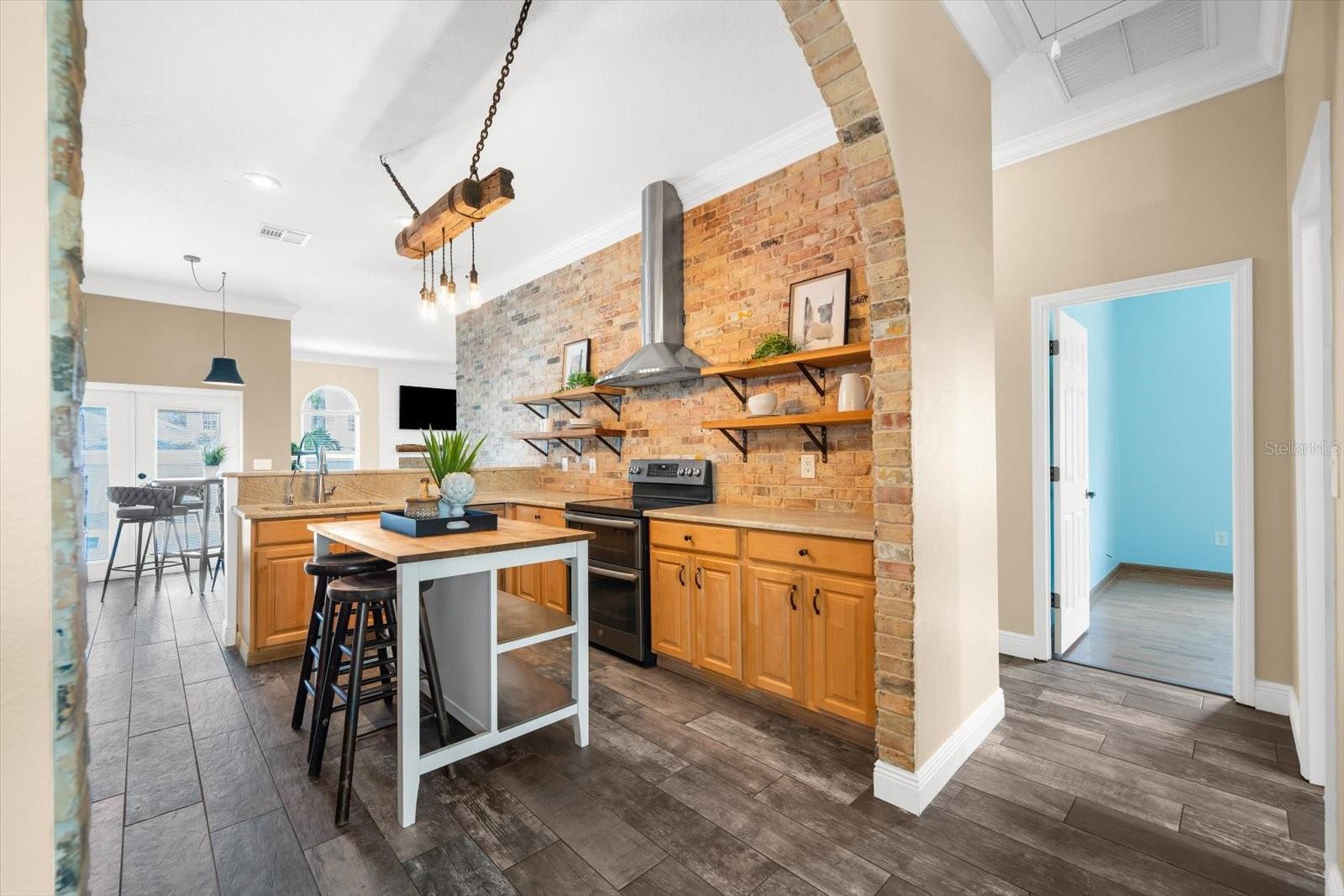 1874 Stable Trl Property Photo 10