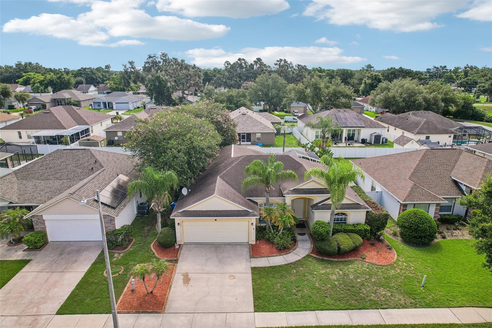 2302 Towering Oaks Cir Property Photo 40