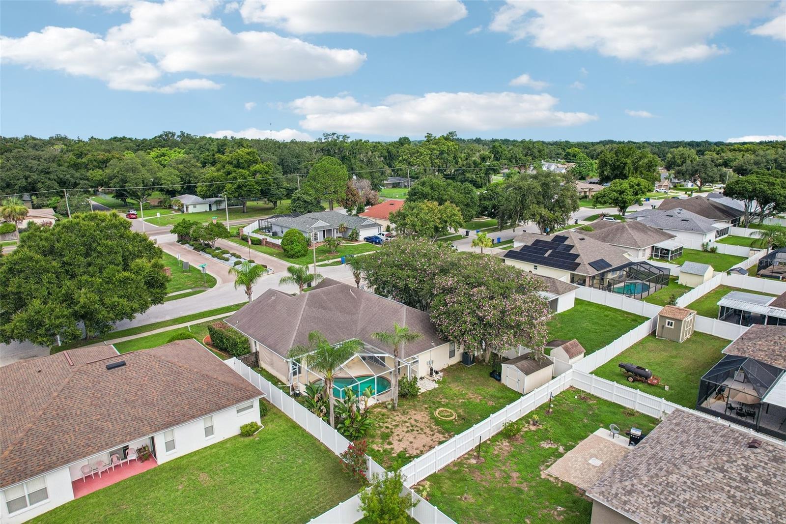 2302 Towering Oaks Cir Property Photo 42
