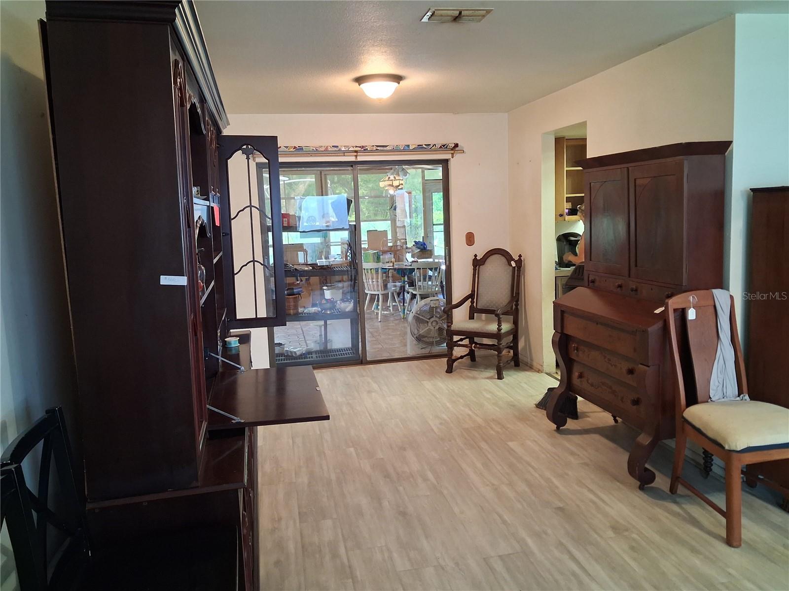 6934 Oldgate Cir Property Photo 21