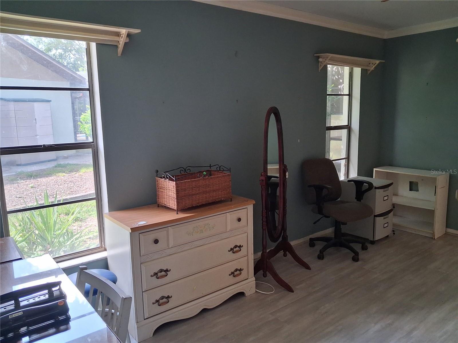 6934 Oldgate Cir Property Photo 28