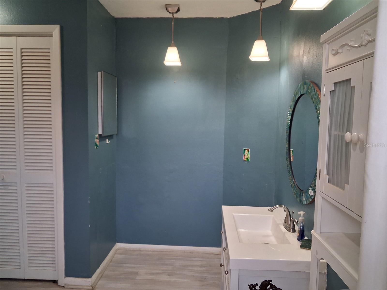 6934 Oldgate Cir Property Photo 33
