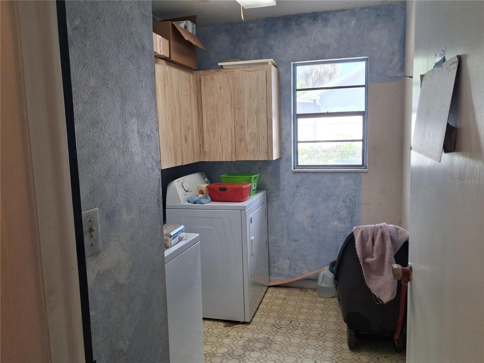 6934 Oldgate Cir Property Photo 51