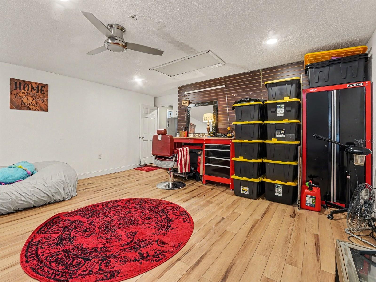 550 Buckingham Cir Property Photo 16