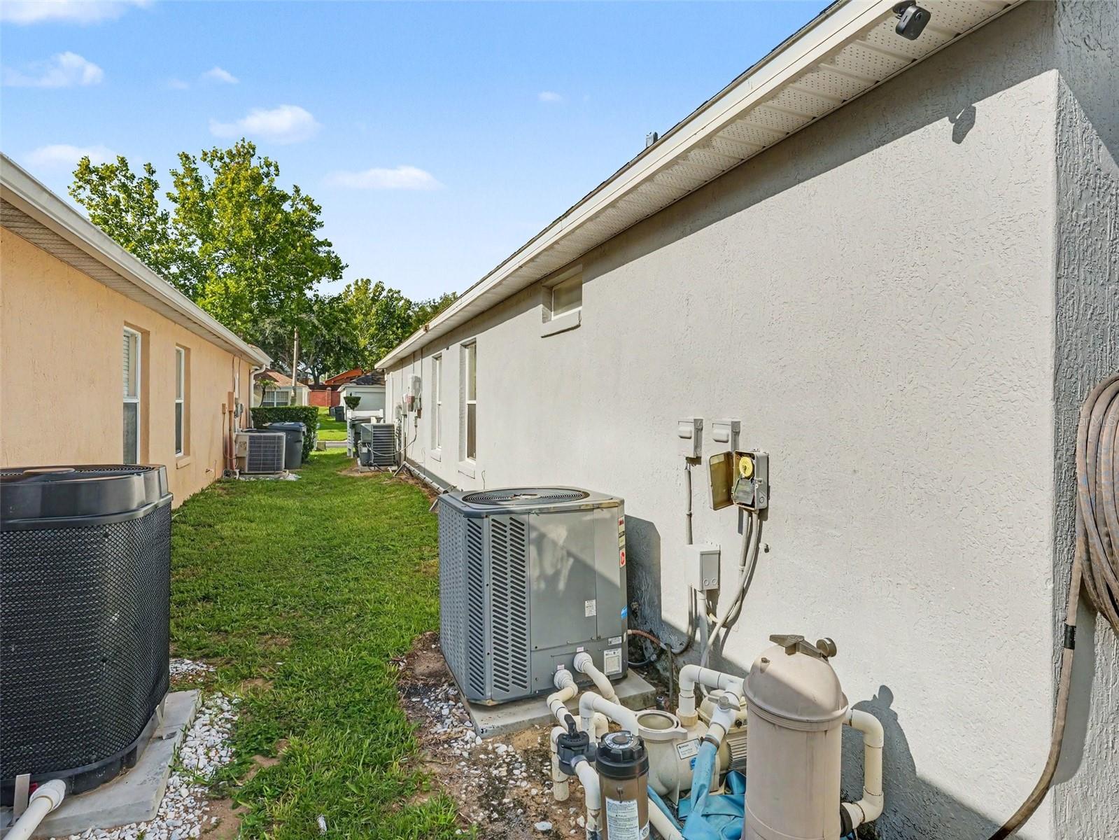 550 Buckingham Cir Property Photo 30