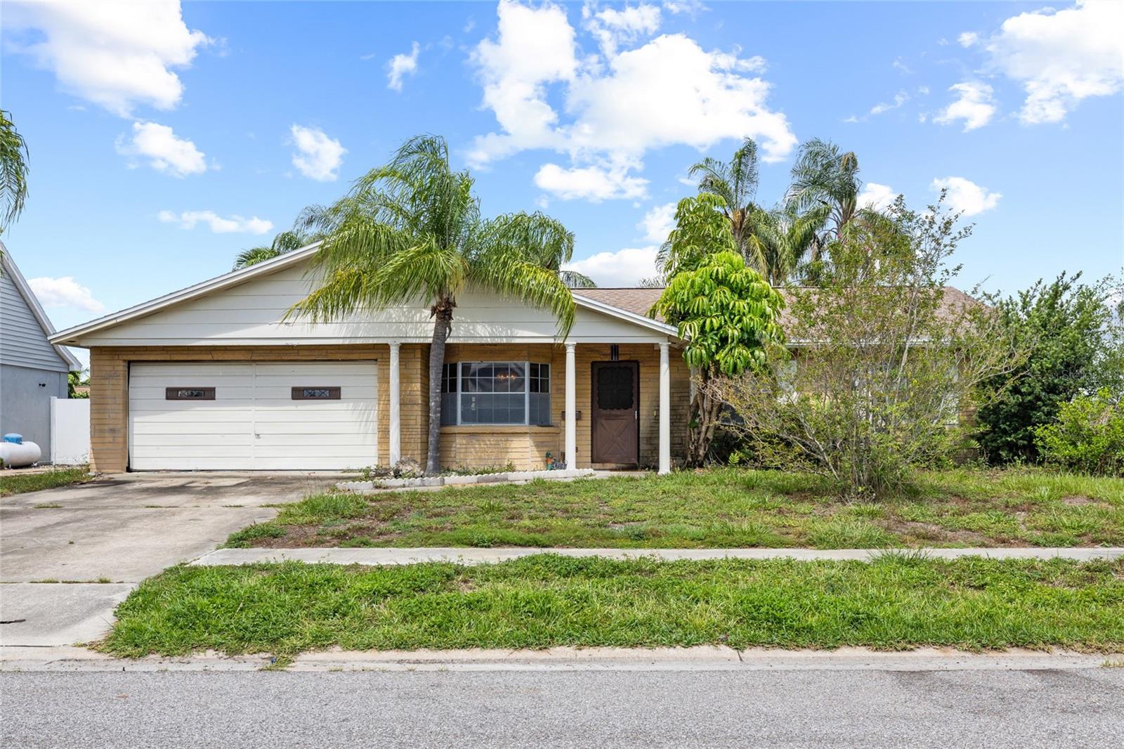 4709 TRAVERTINE DR