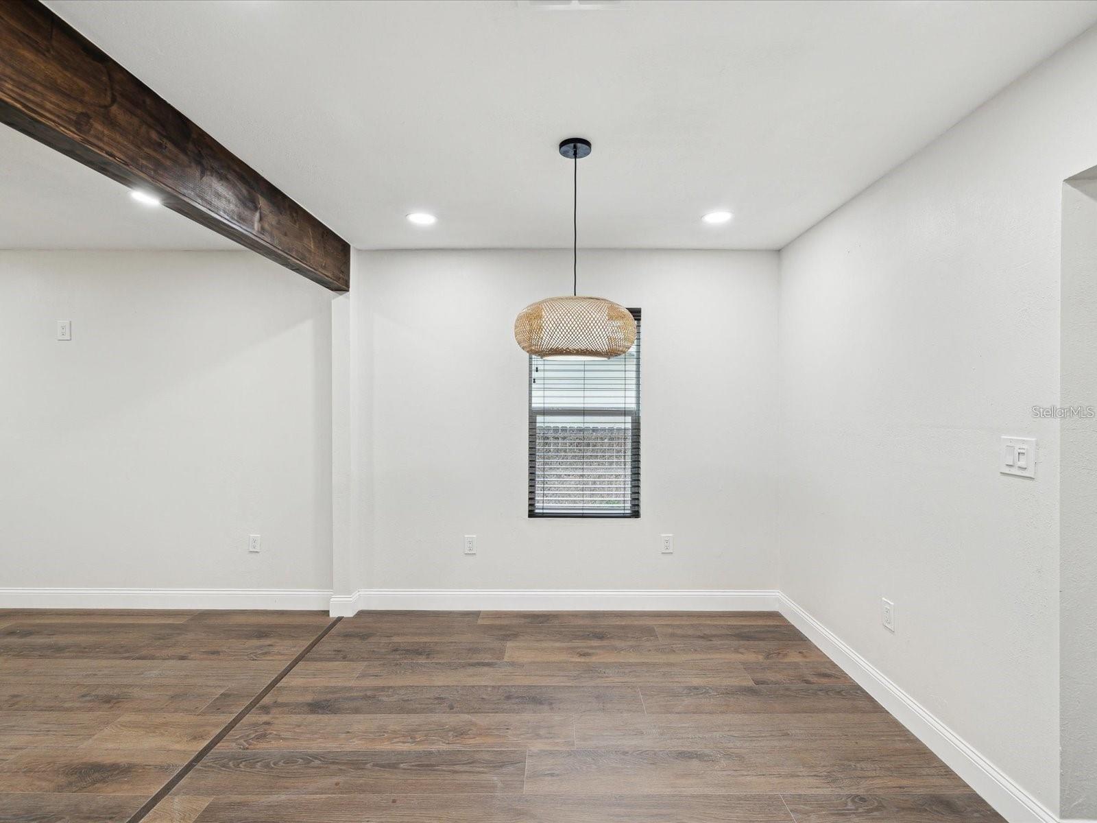 1008 E Norfolk St Property Photo 12