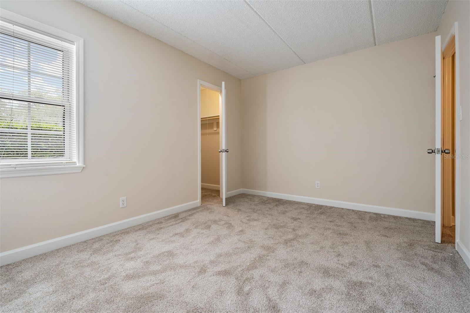 8565 12th Way N #a Property Photo 28