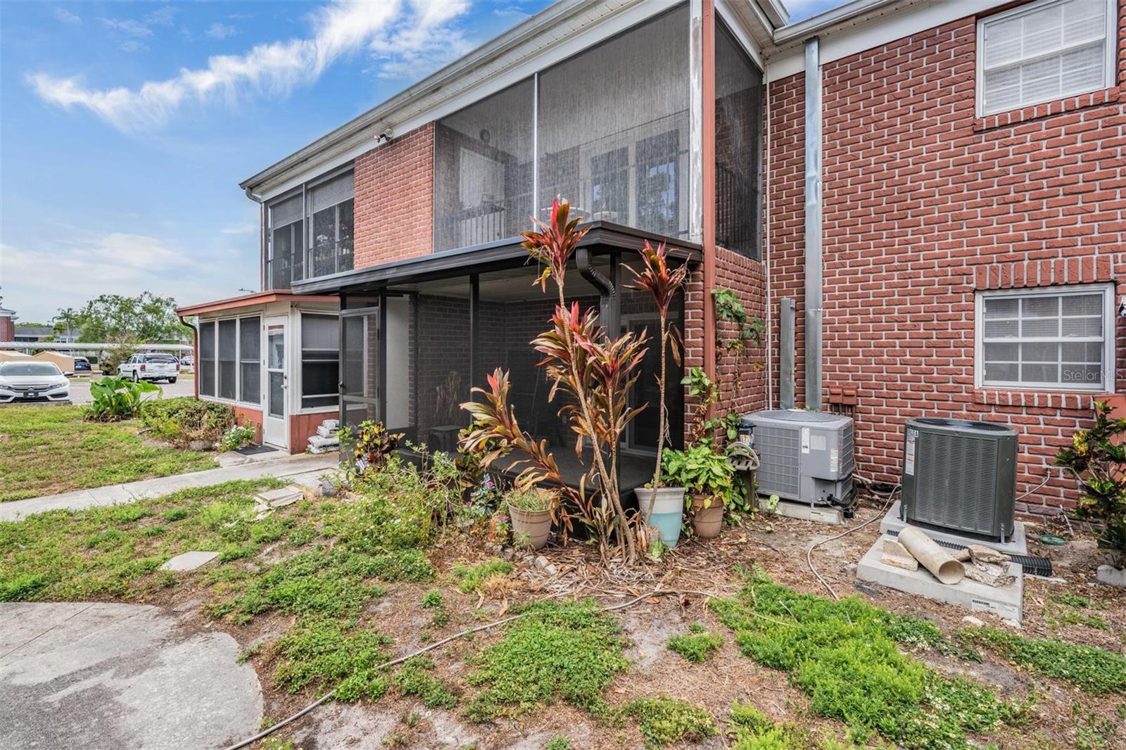 8565 12th Way N #a Property Photo 46
