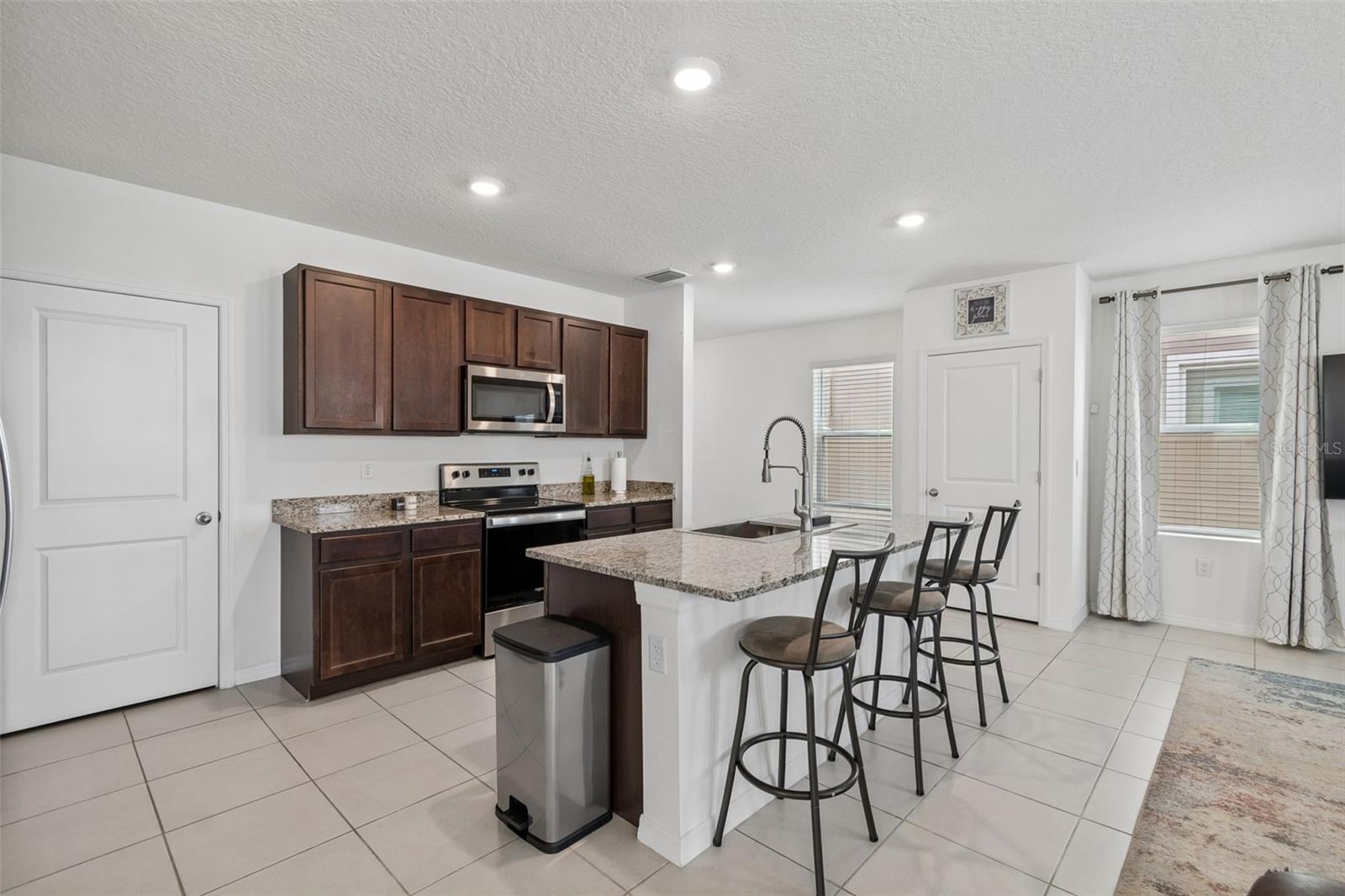17053 Oval Rum Dr Property Photo 13