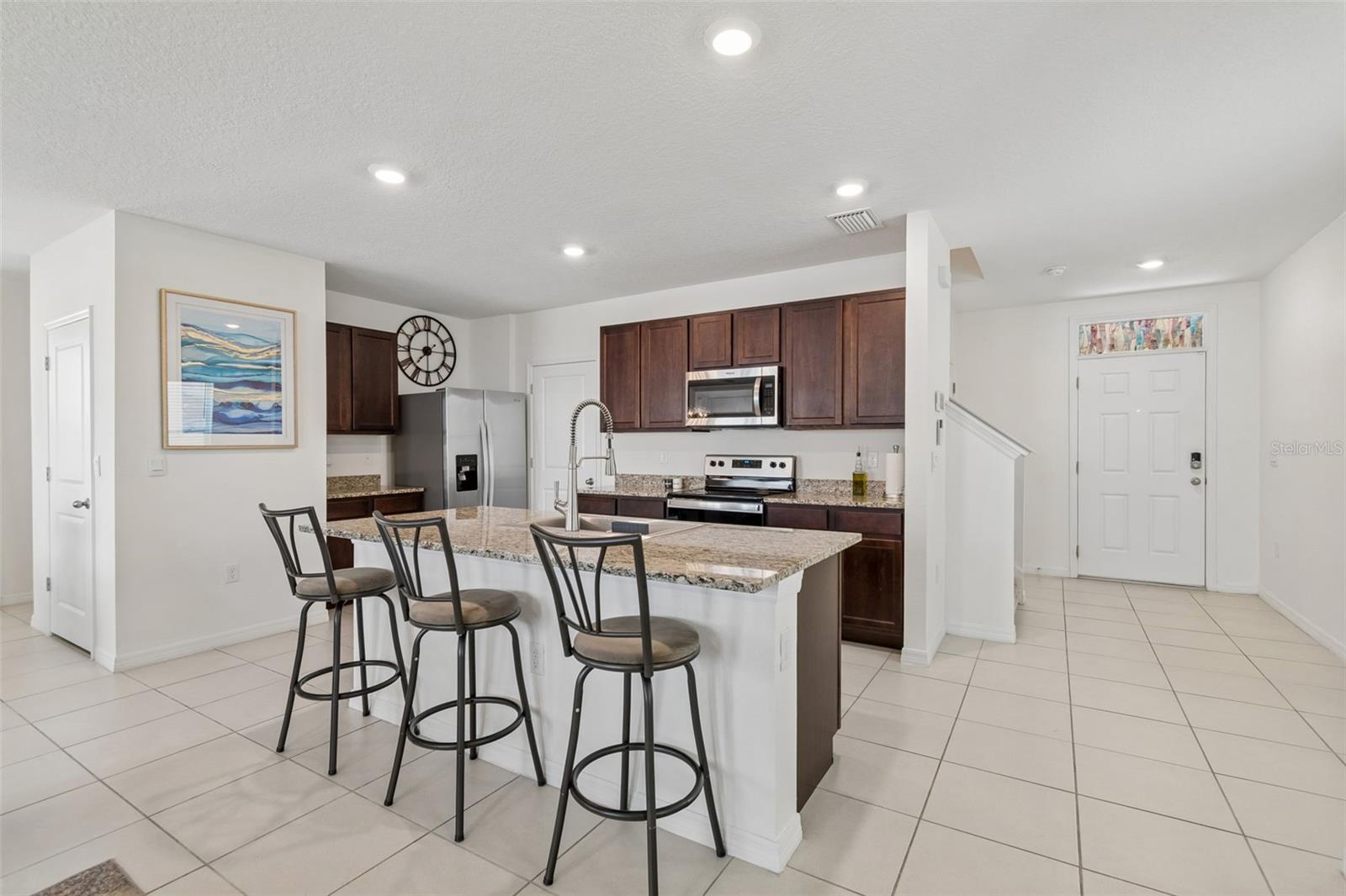 17053 Oval Rum Dr Property Photo 14