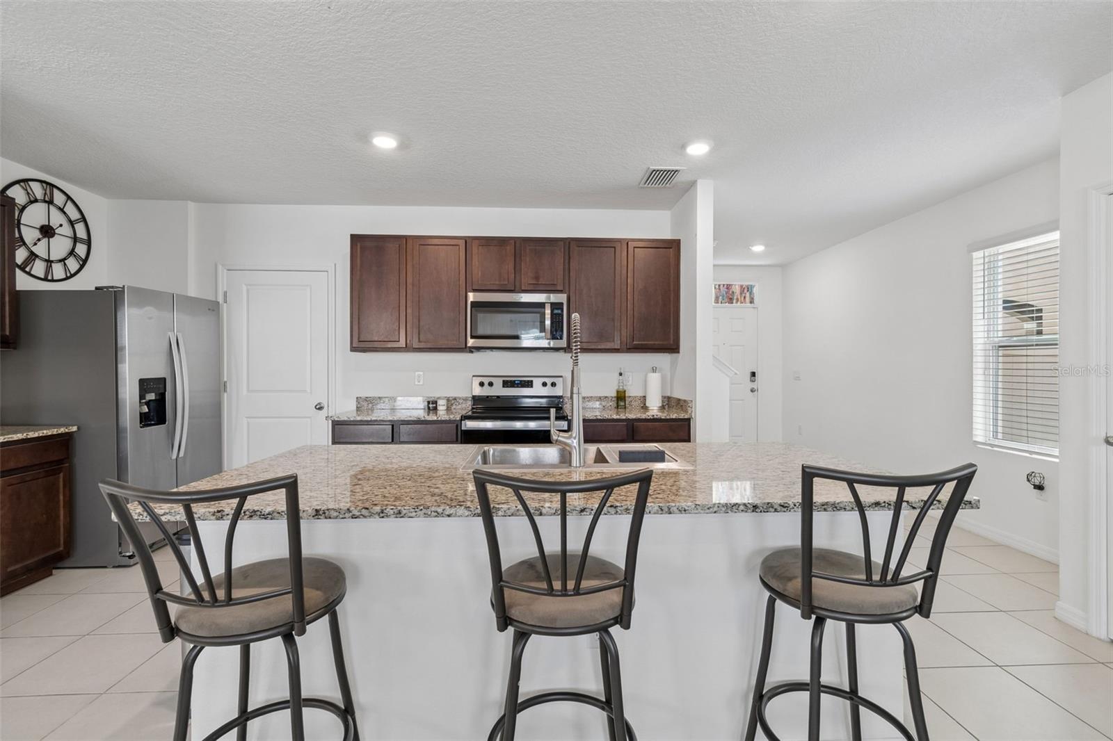 17053 Oval Rum Dr Property Photo 15