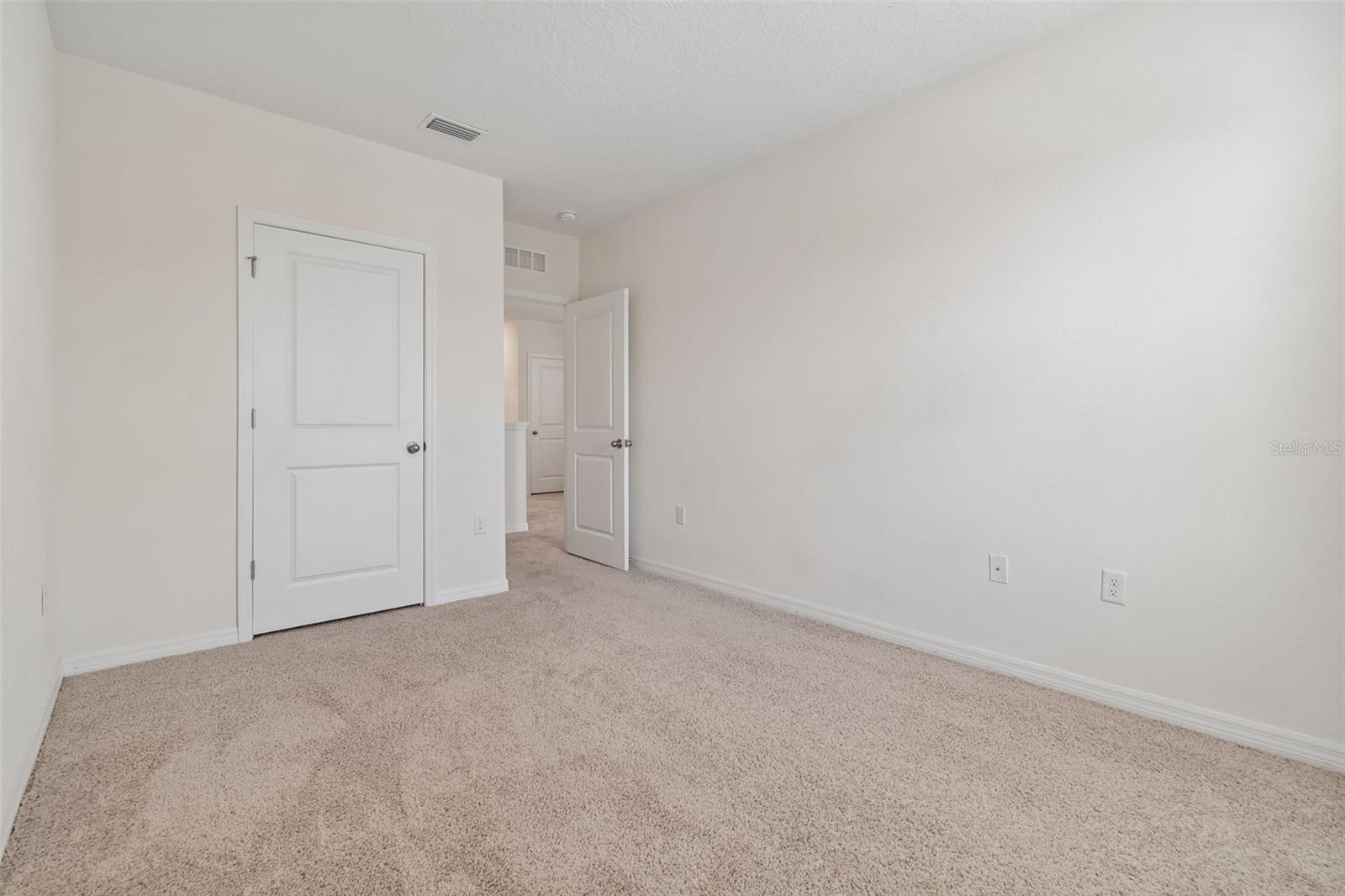 17053 Oval Rum Dr Property Photo 24