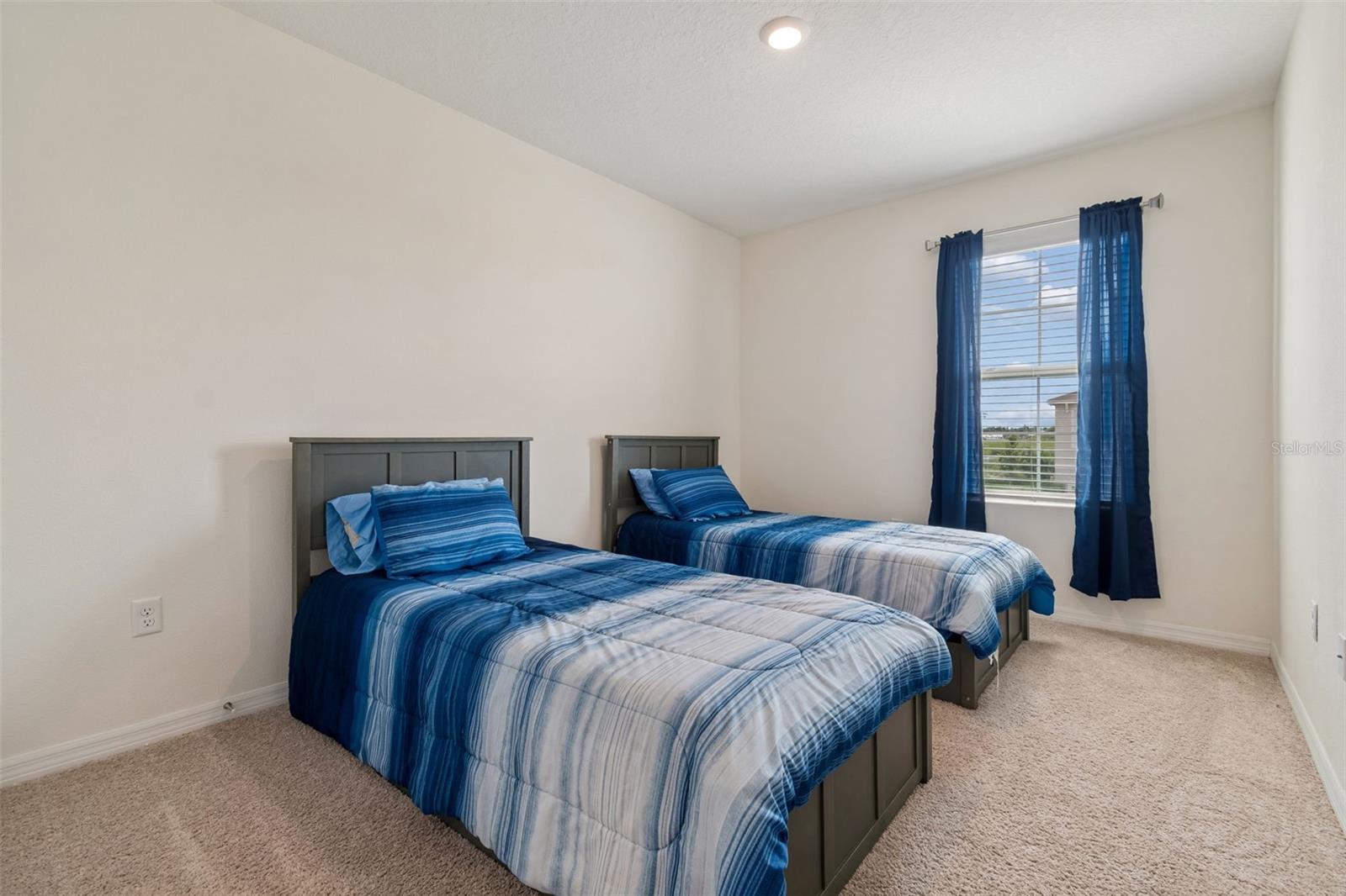 17053 Oval Rum Dr Property Photo 25