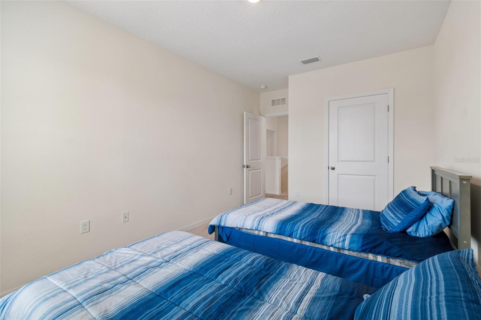 17053 Oval Rum Dr Property Photo 26