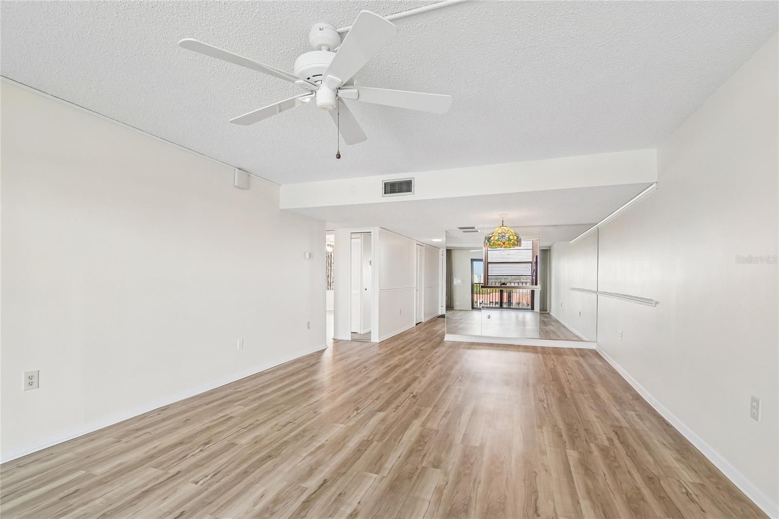7600 Sun Island Dr S #603 Property Photo 17