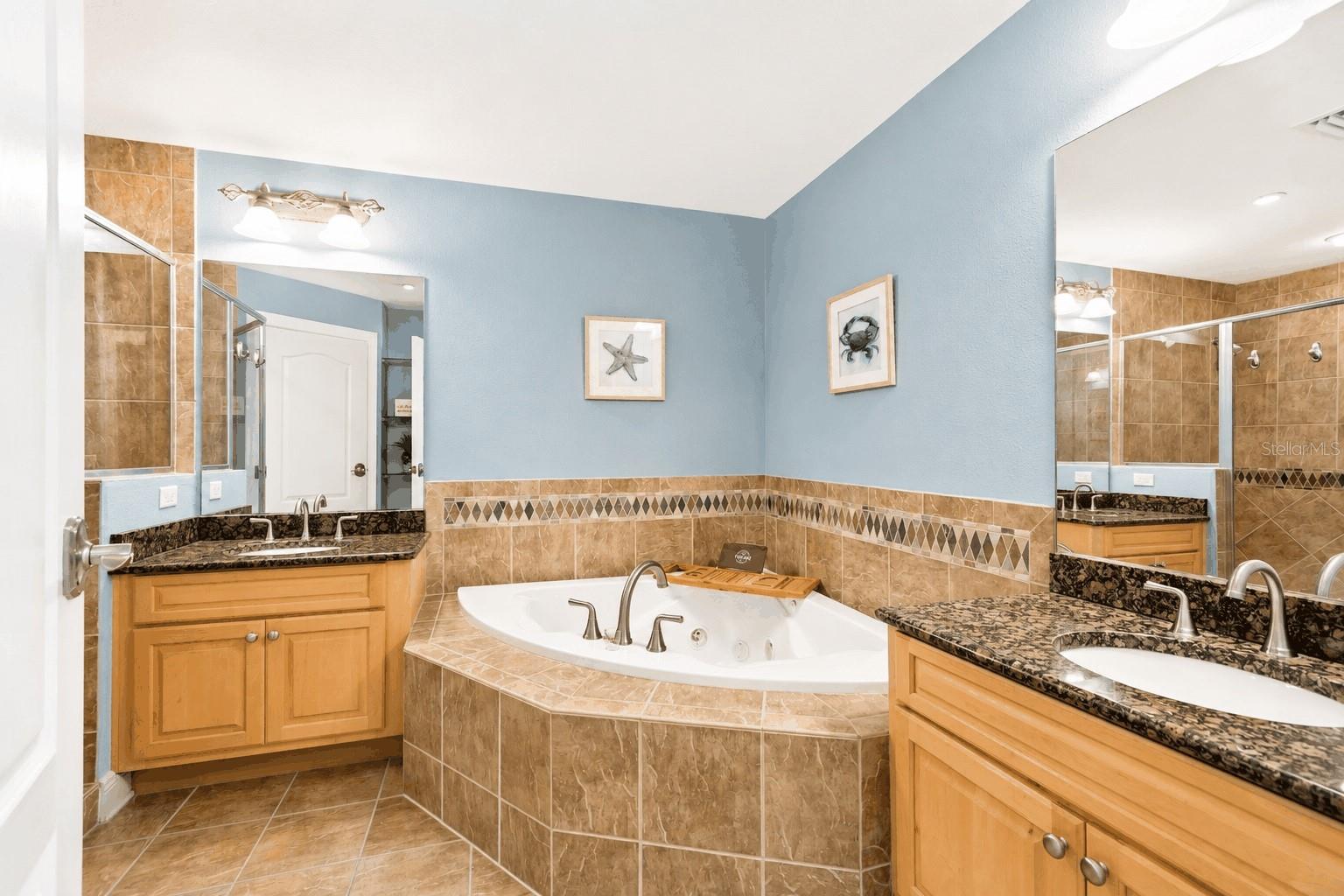 620 Bayway Blvd #5 Property Photo 25