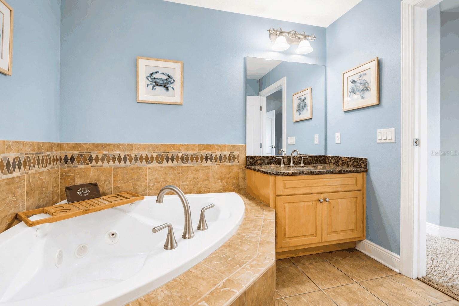 620 Bayway Blvd #5 Property Photo 26