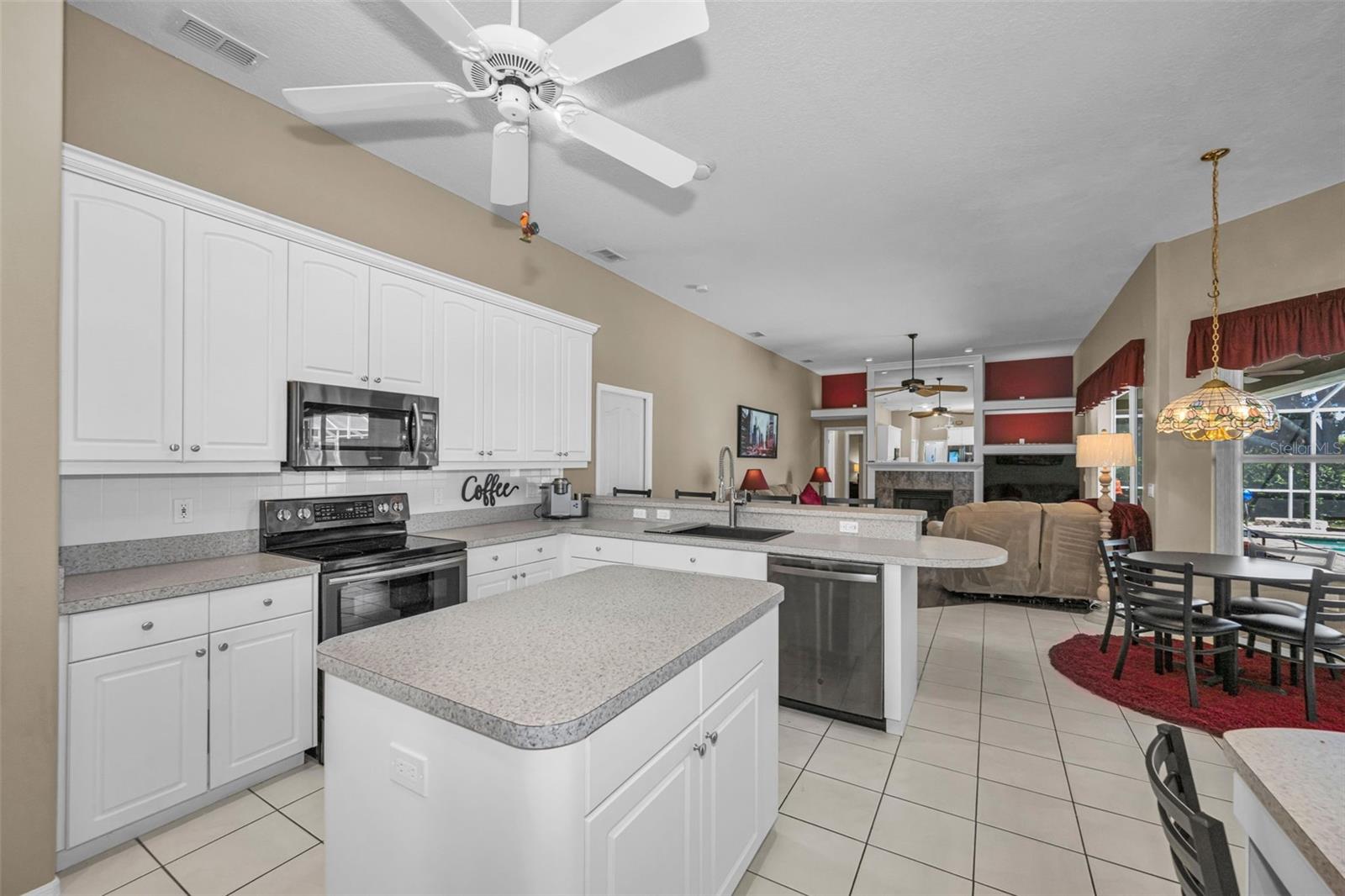 8843 Bel Meadow Way Property Photo 16