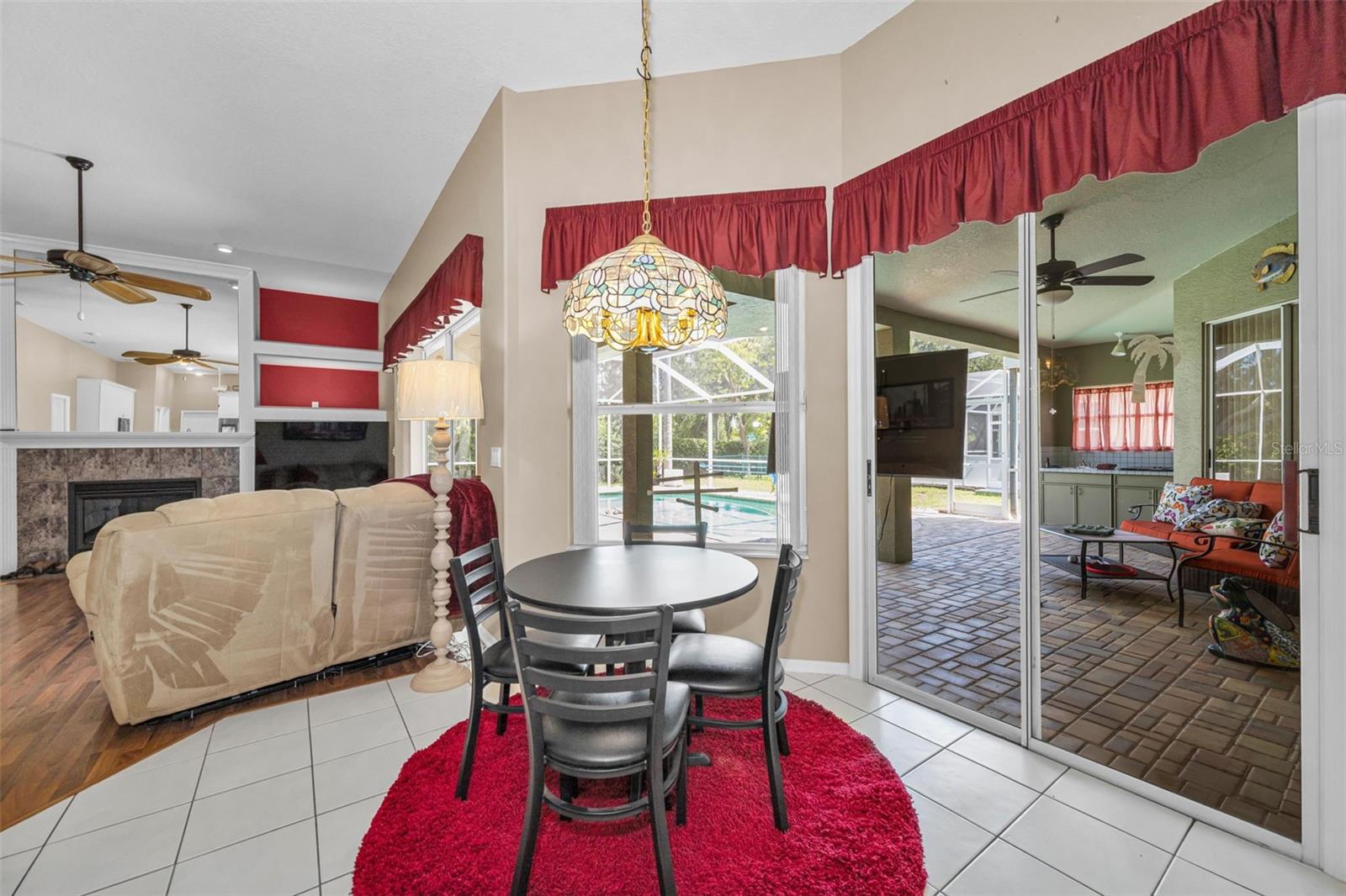 8843 Bel Meadow Way Property Photo 25