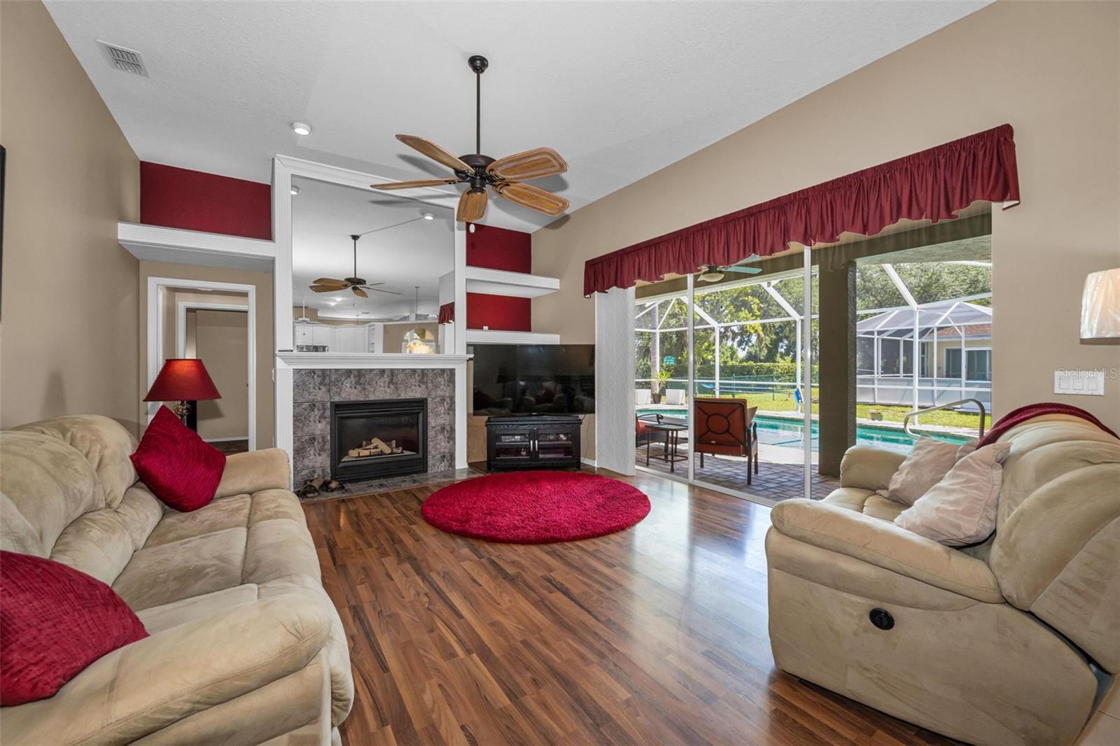 8843 Bel Meadow Way Property Photo 28