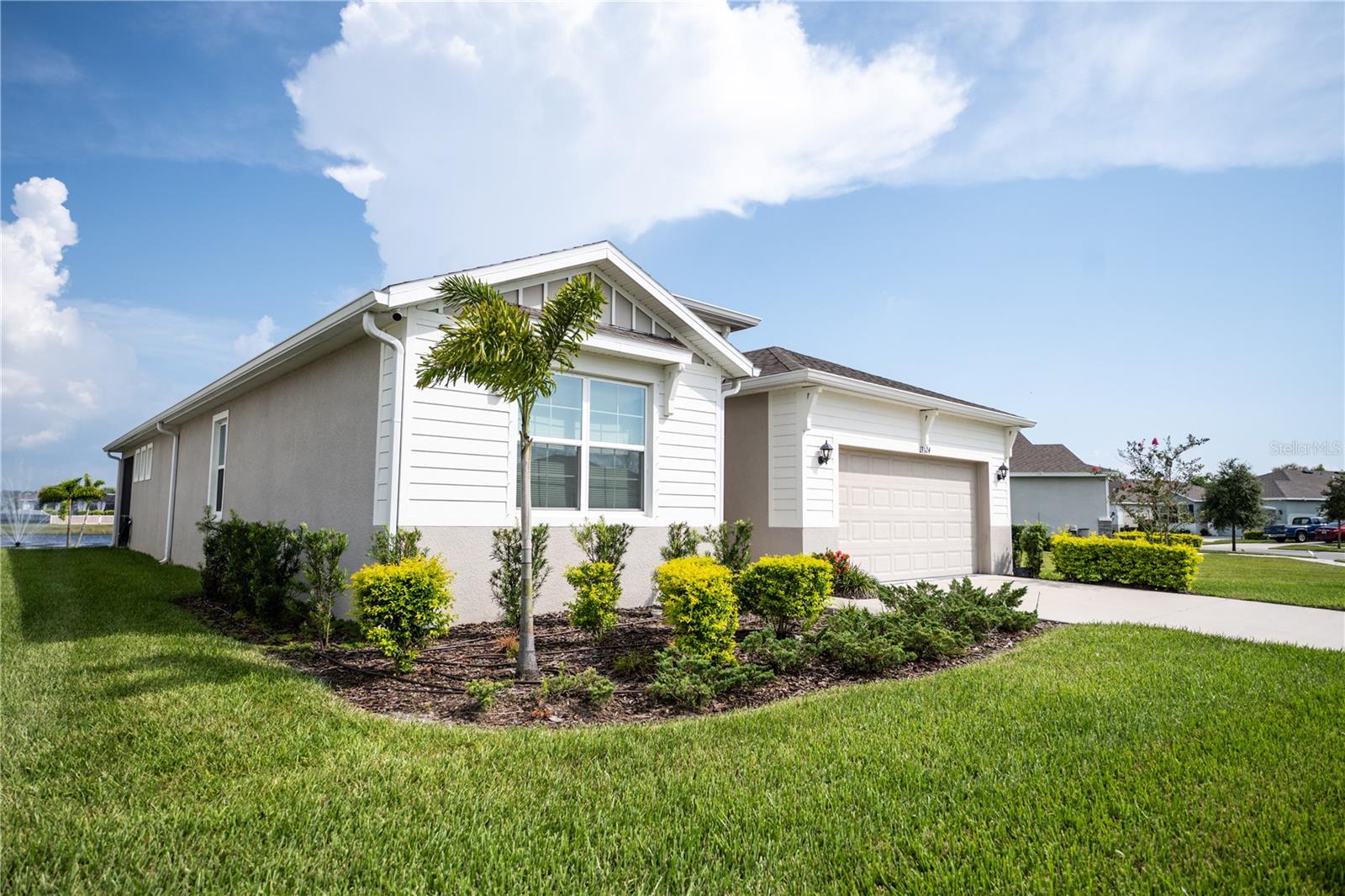 13324 Waterleaf Garden Cir Property Photo 4