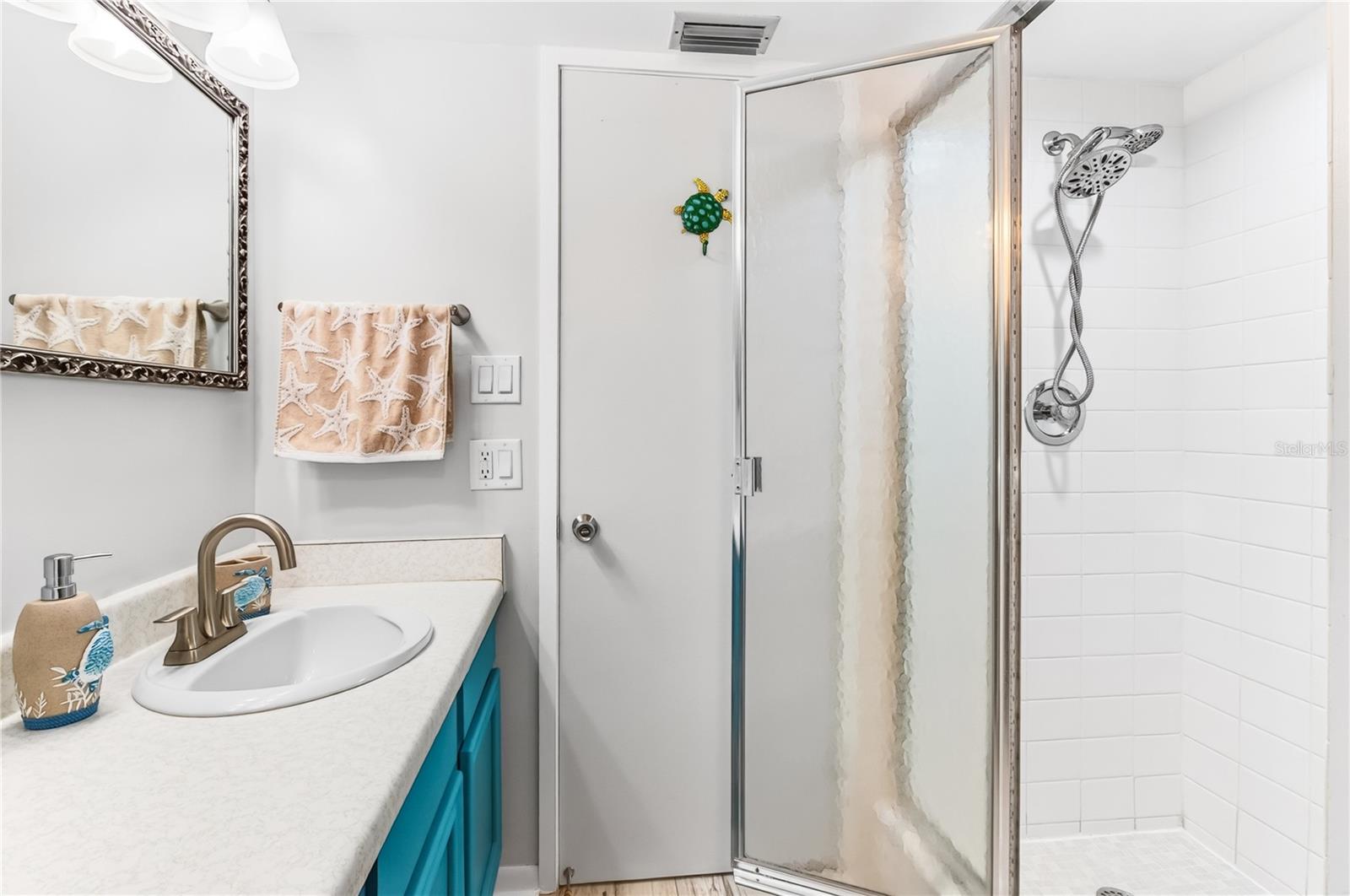 7400 Sun Island Dr S #203 Property Photo 26