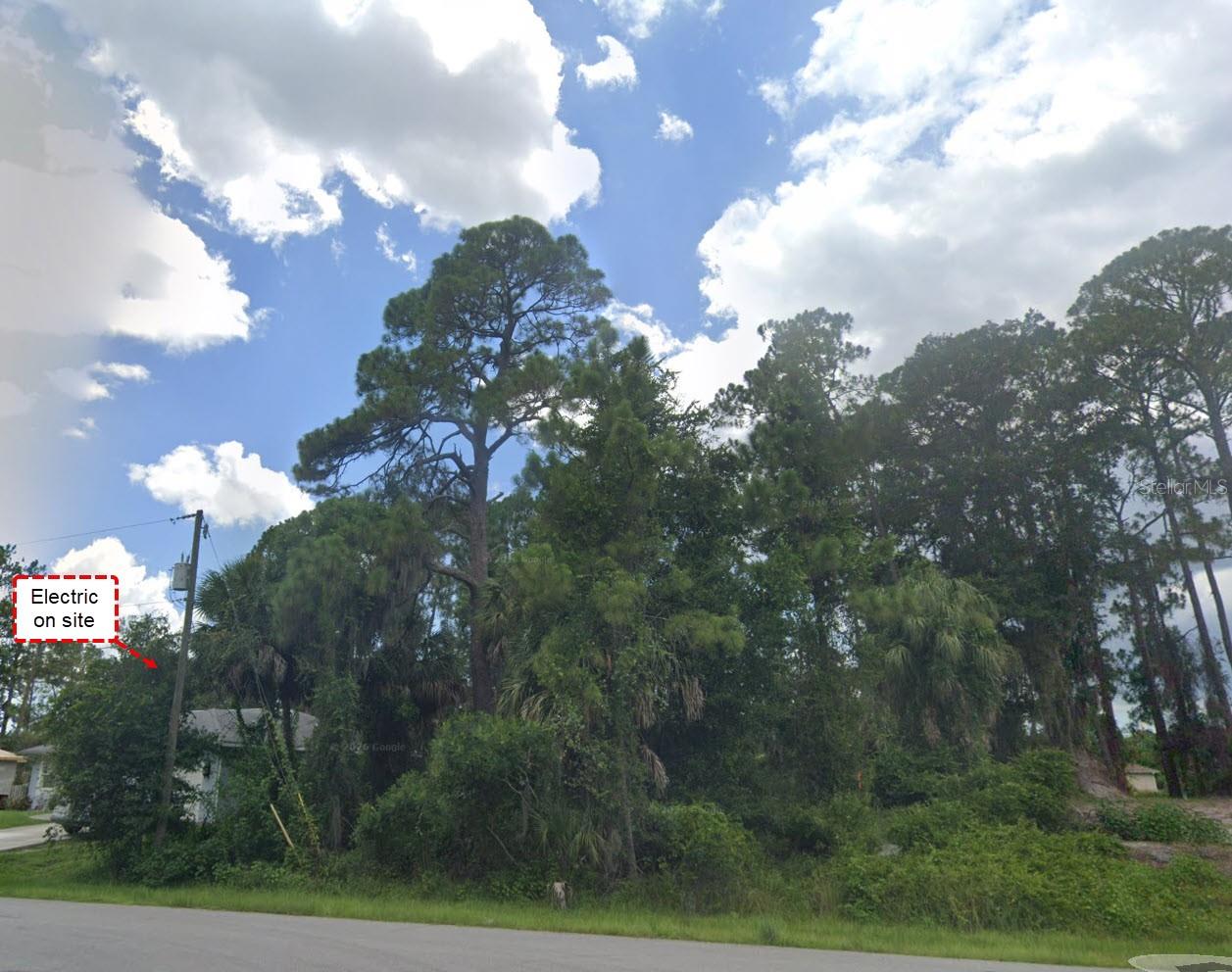 Cherokee St Property Photo 1