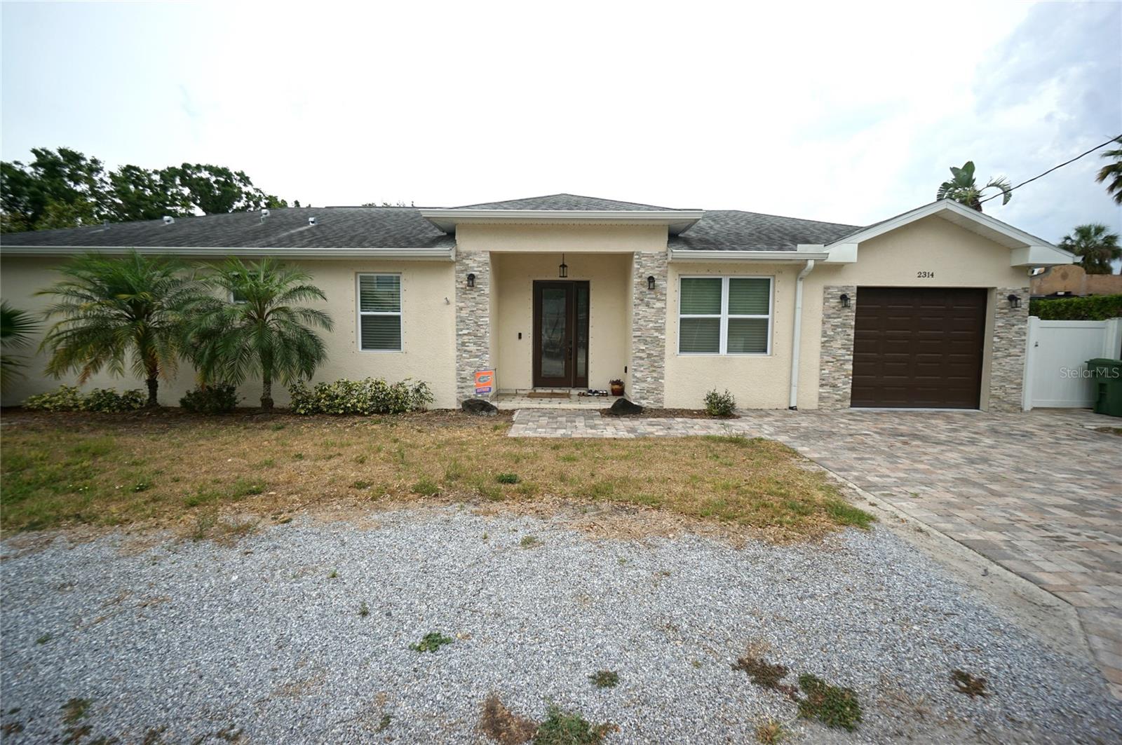 2314 W SAINT SOPHIA ST Property Photo 1