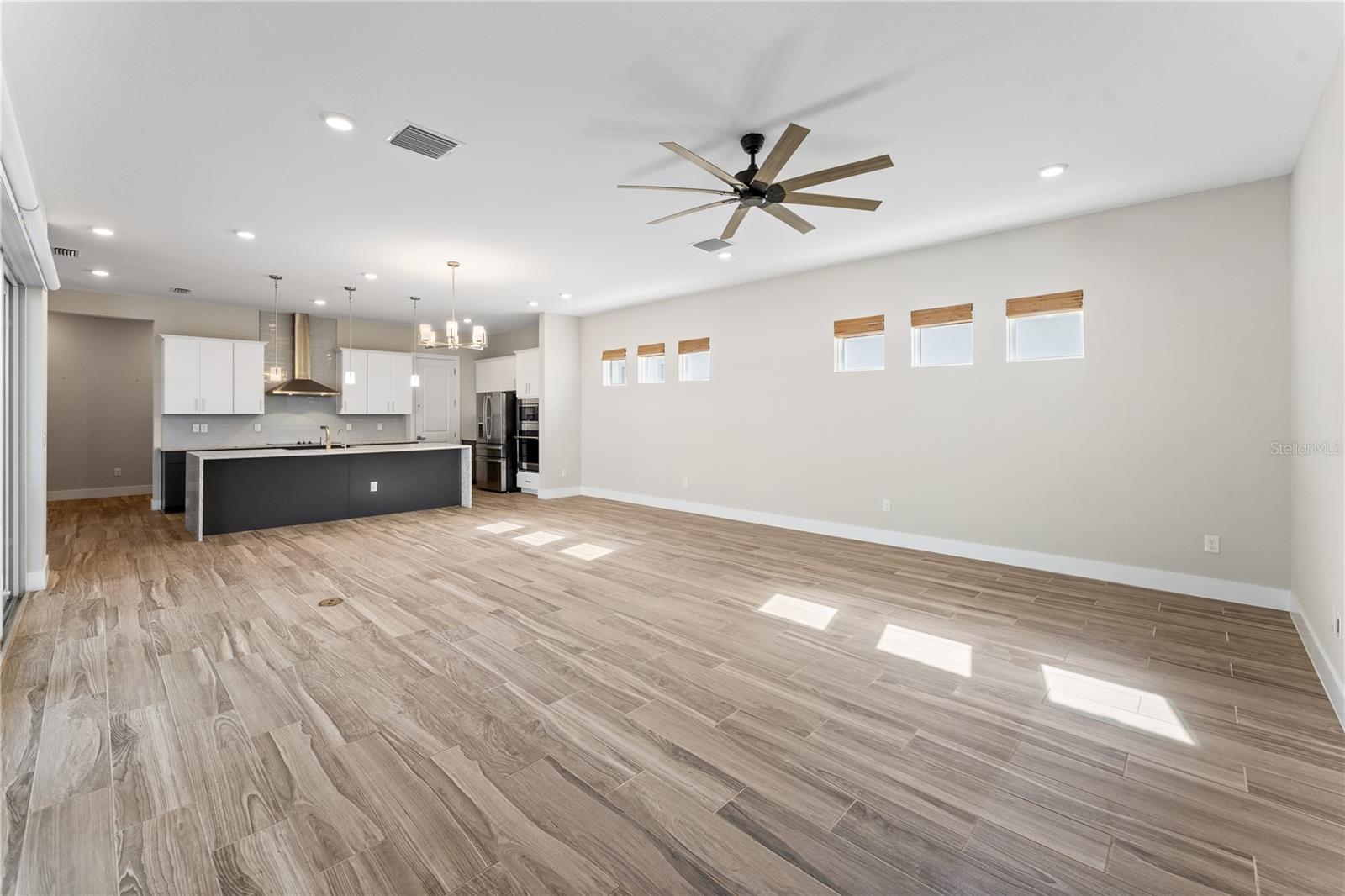 8249 Ivy Stark Blvd Property Photo 8