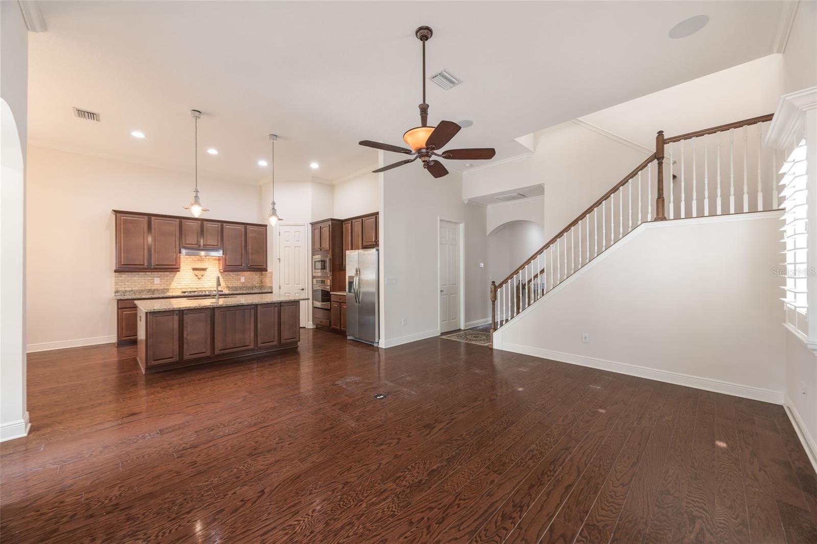 510 Winterside Dr Property Photo 8