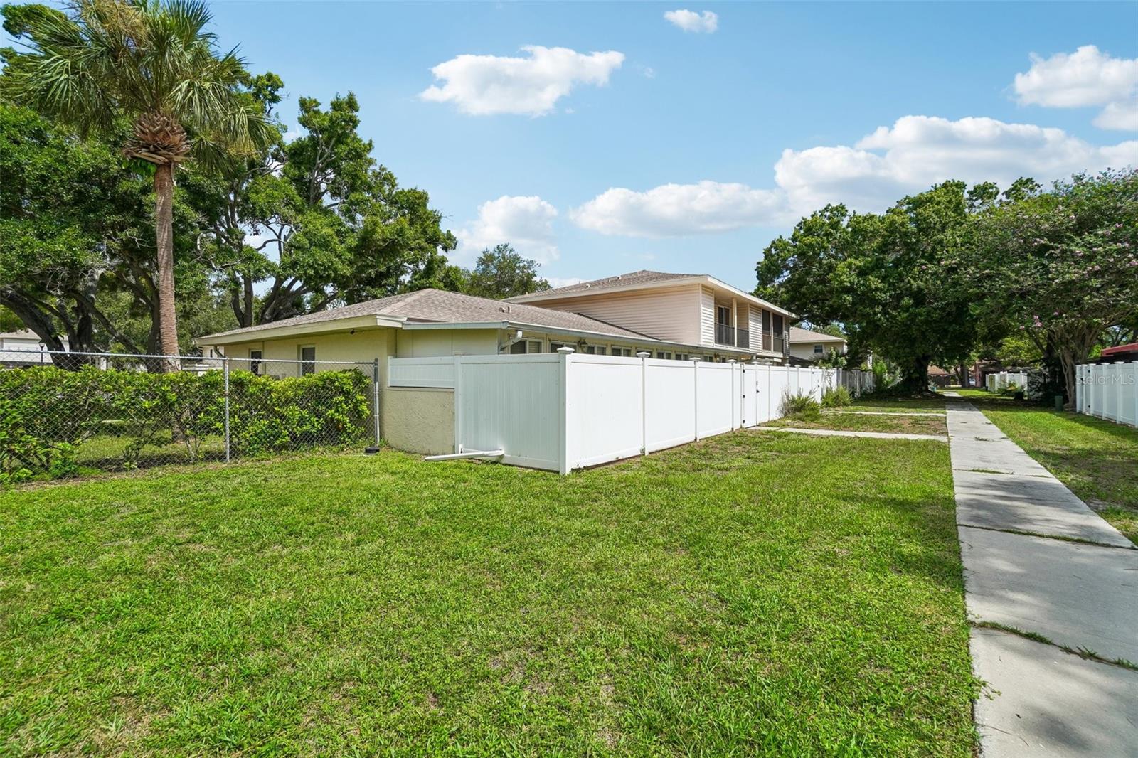 6232 Gretna Green Ct N Property Photo 36