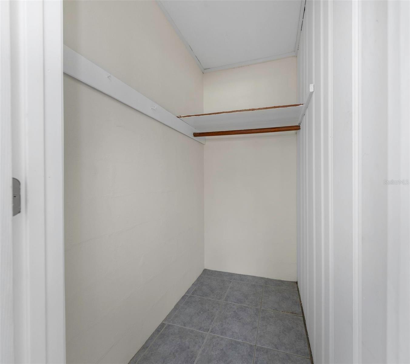 2814 Tifton St S Property Photo 8