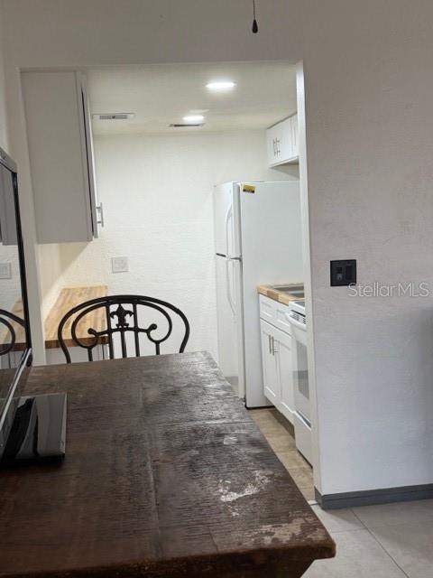 2020 World Parkway Blvd #10 Property Photo 11