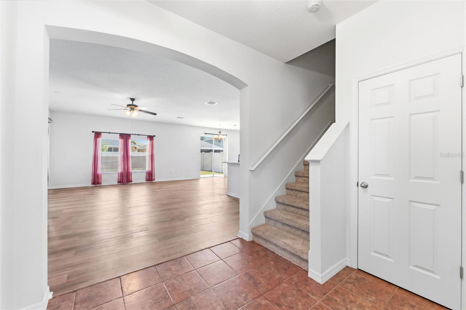 10257 Newminster Loop Property Photo 6