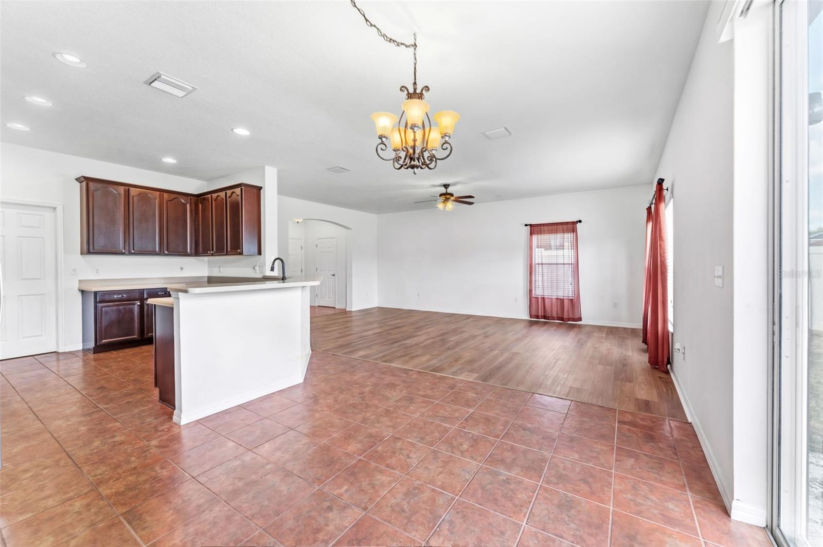 10257 Newminster Loop Property Photo 10