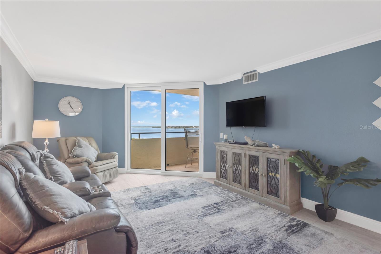 5915 Sea Ranch Dr #503 Property Photo 10