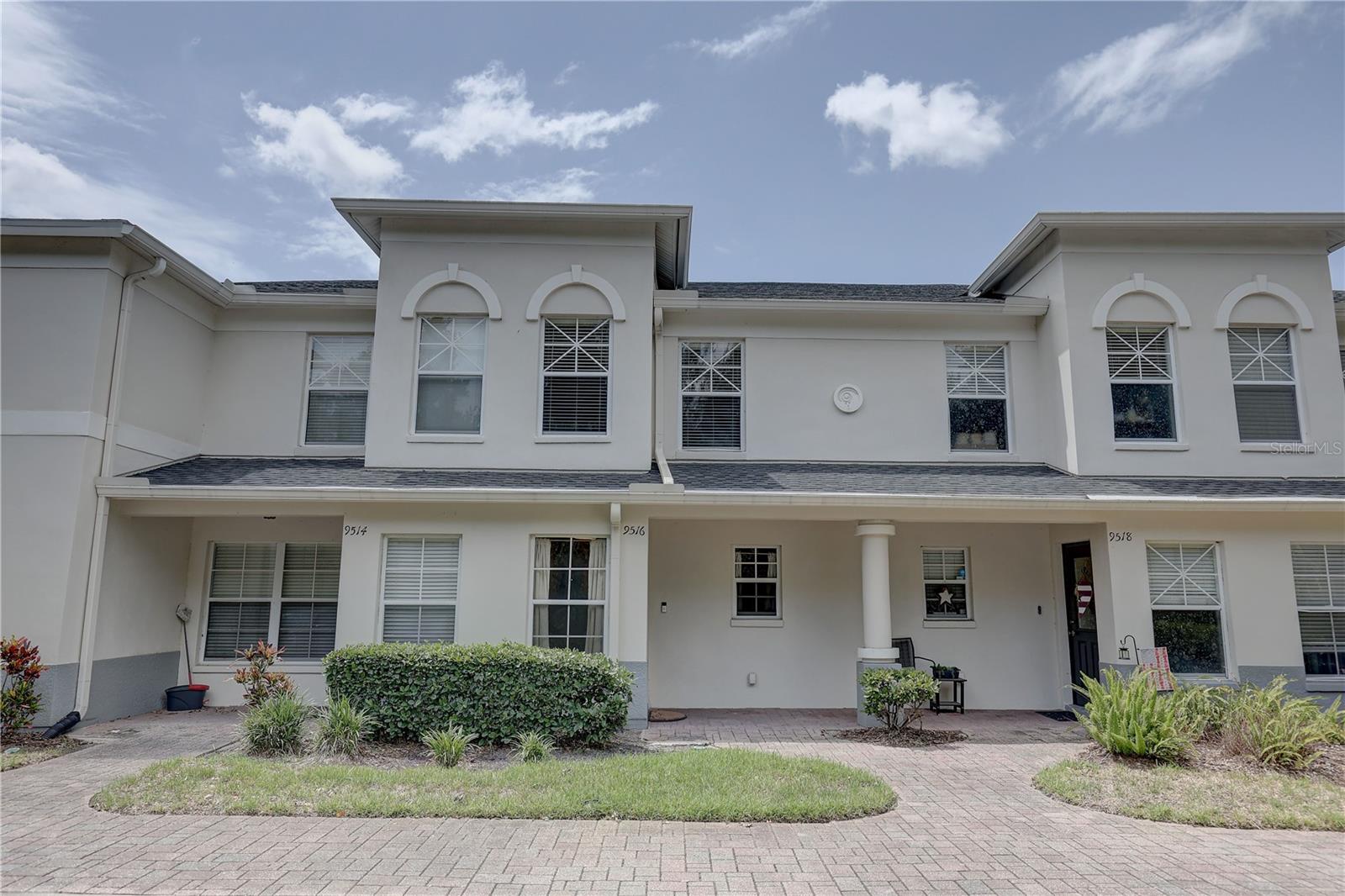 9516 Charlesberg Dr Property Photo 1