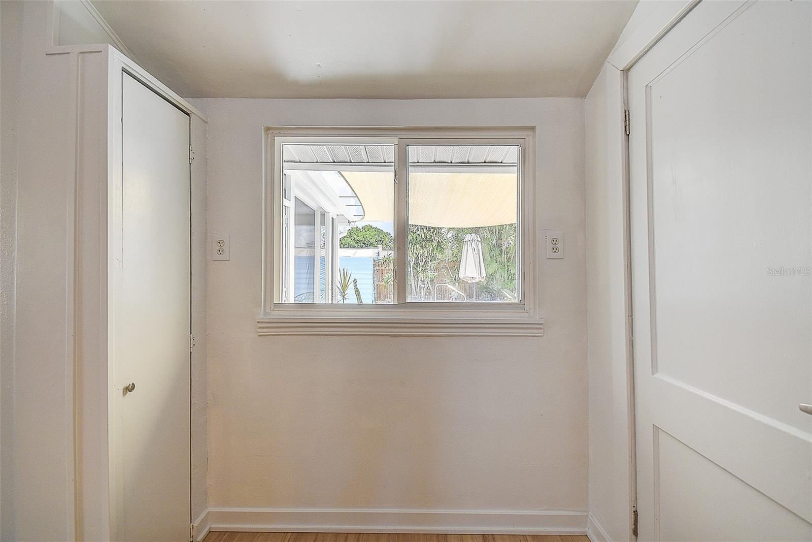 1509 Canterbury Rd N Property Photo 16