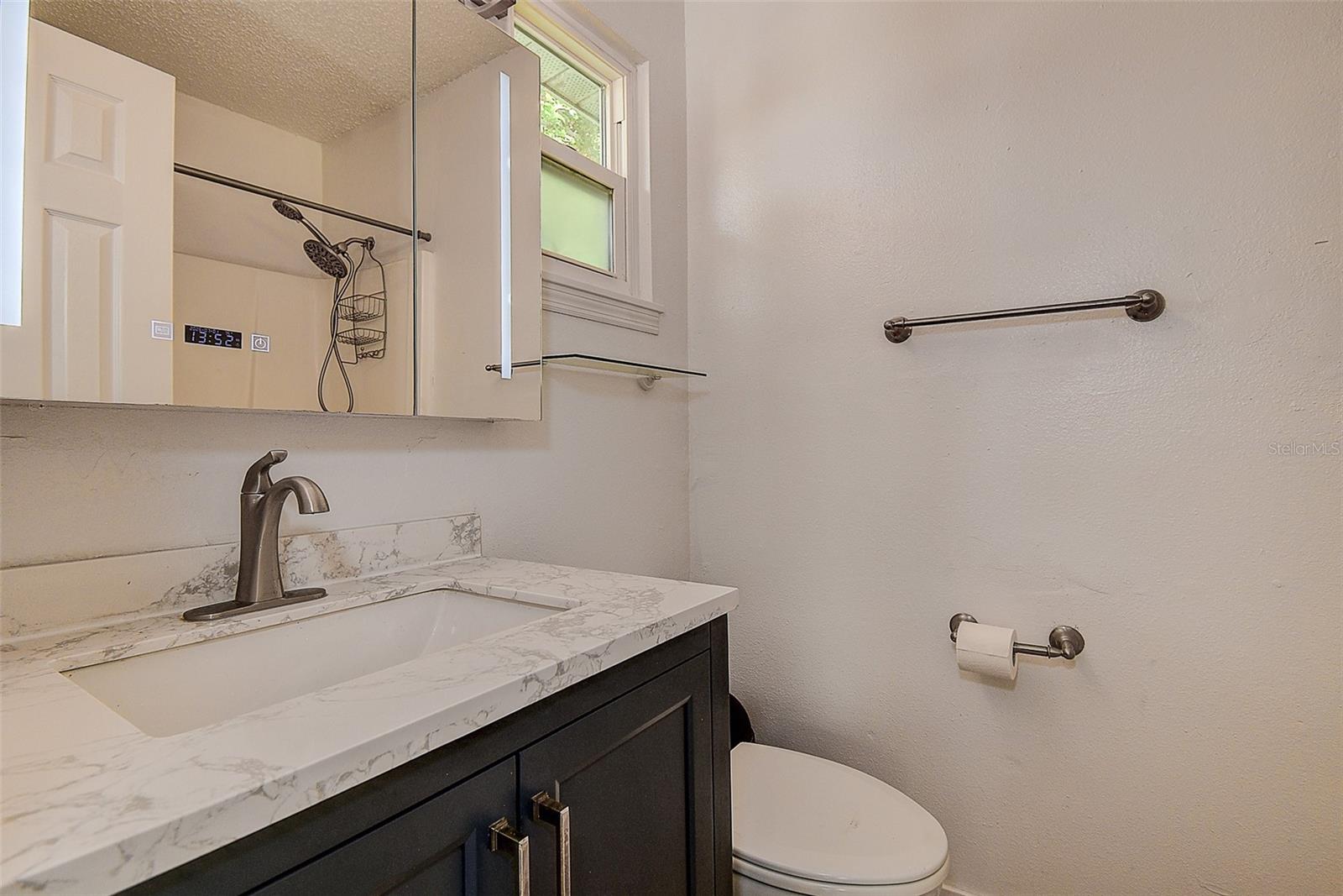 1509 Canterbury Rd N Property Photo 26