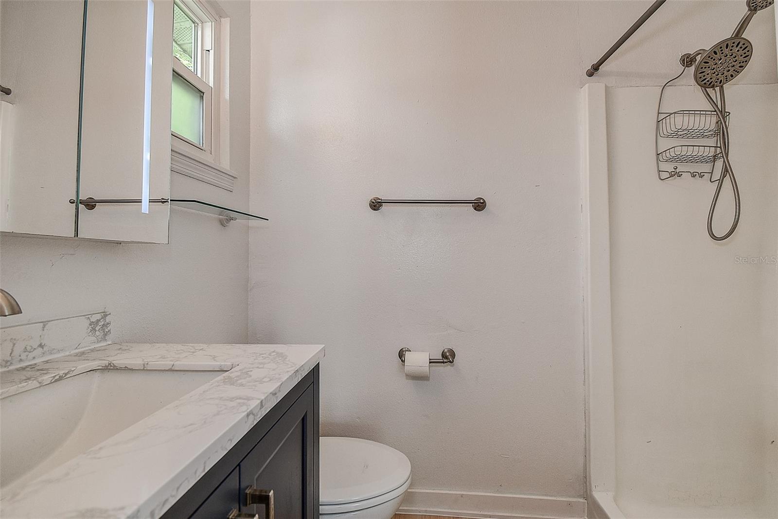 1509 Canterbury Rd N Property Photo 27