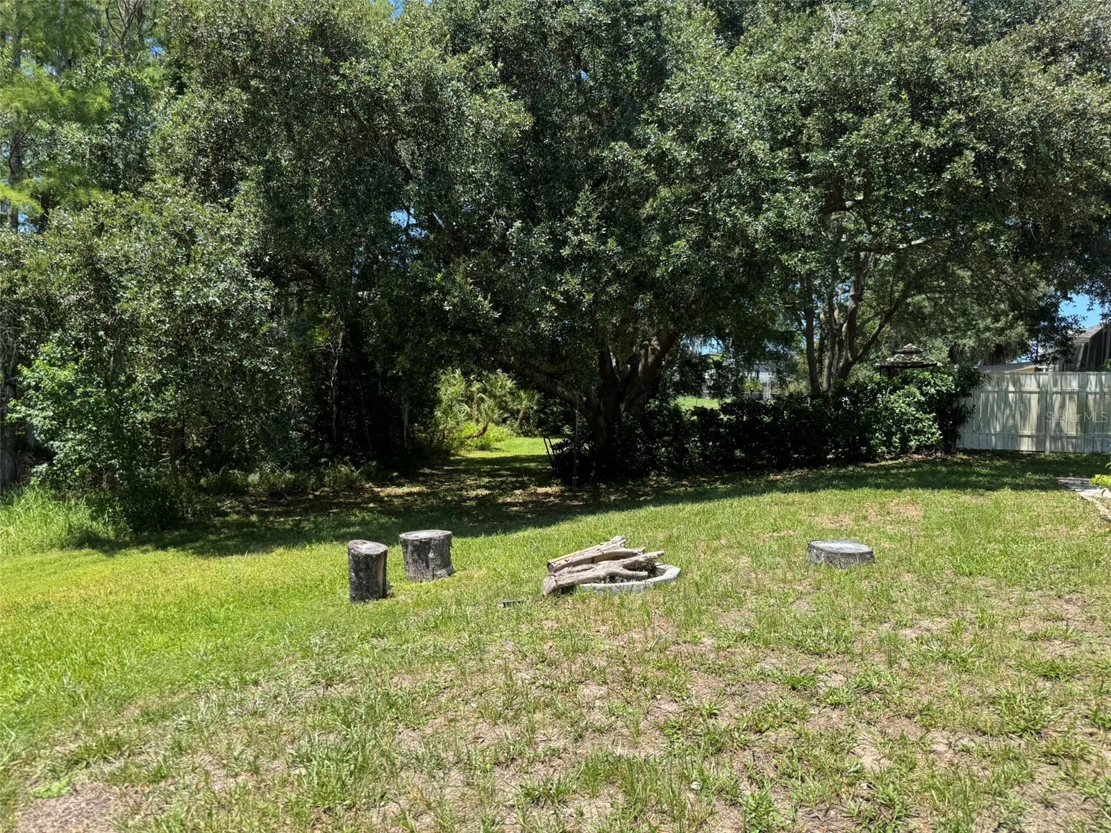10104 Beefmaster Ct Property Photo 20