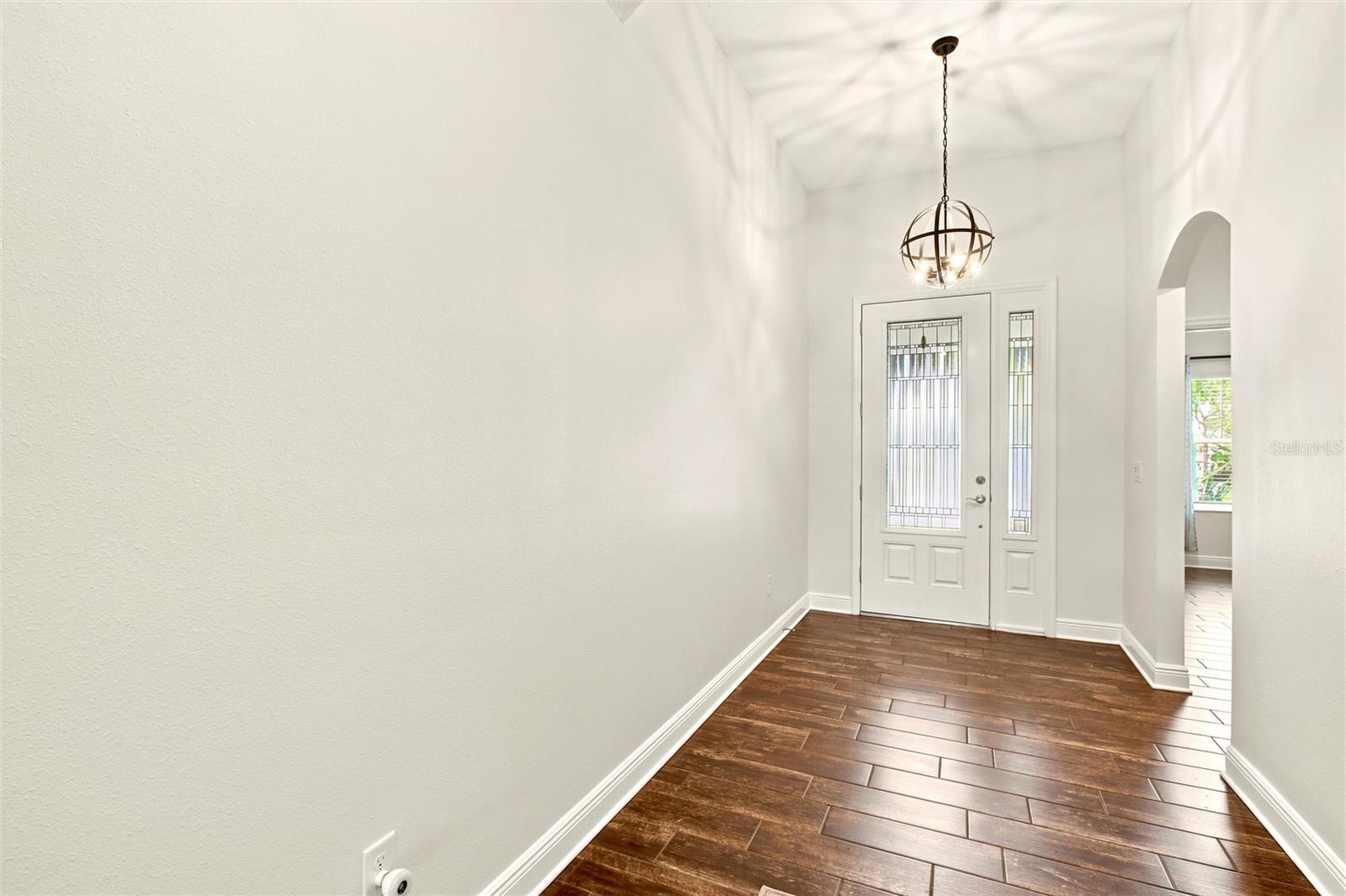 6109 Colmar Pl Property Photo 8