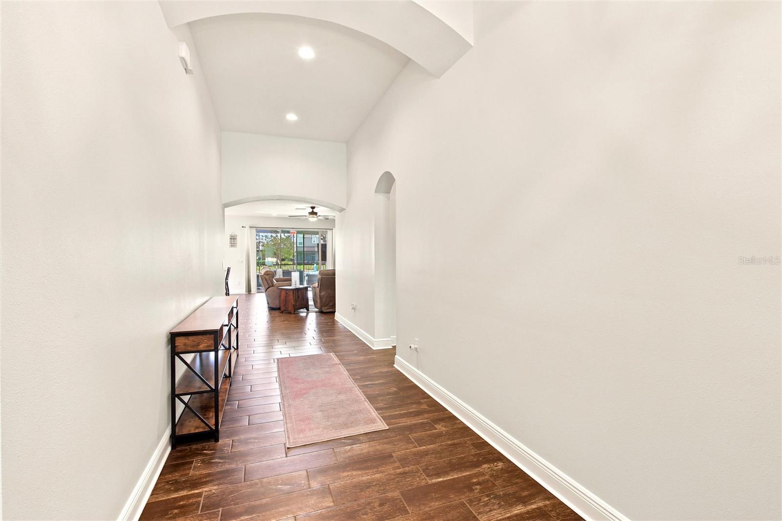 6109 Colmar Pl Property Photo 9