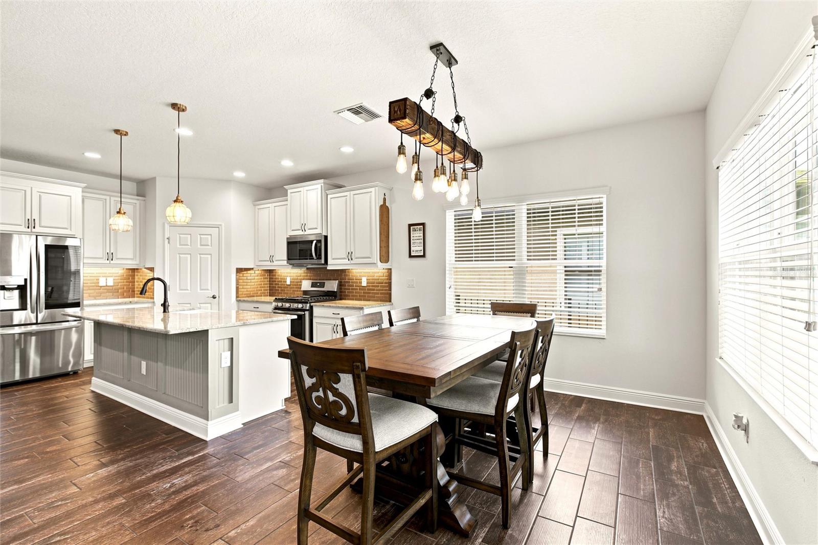 6109 Colmar Pl Property Photo 26