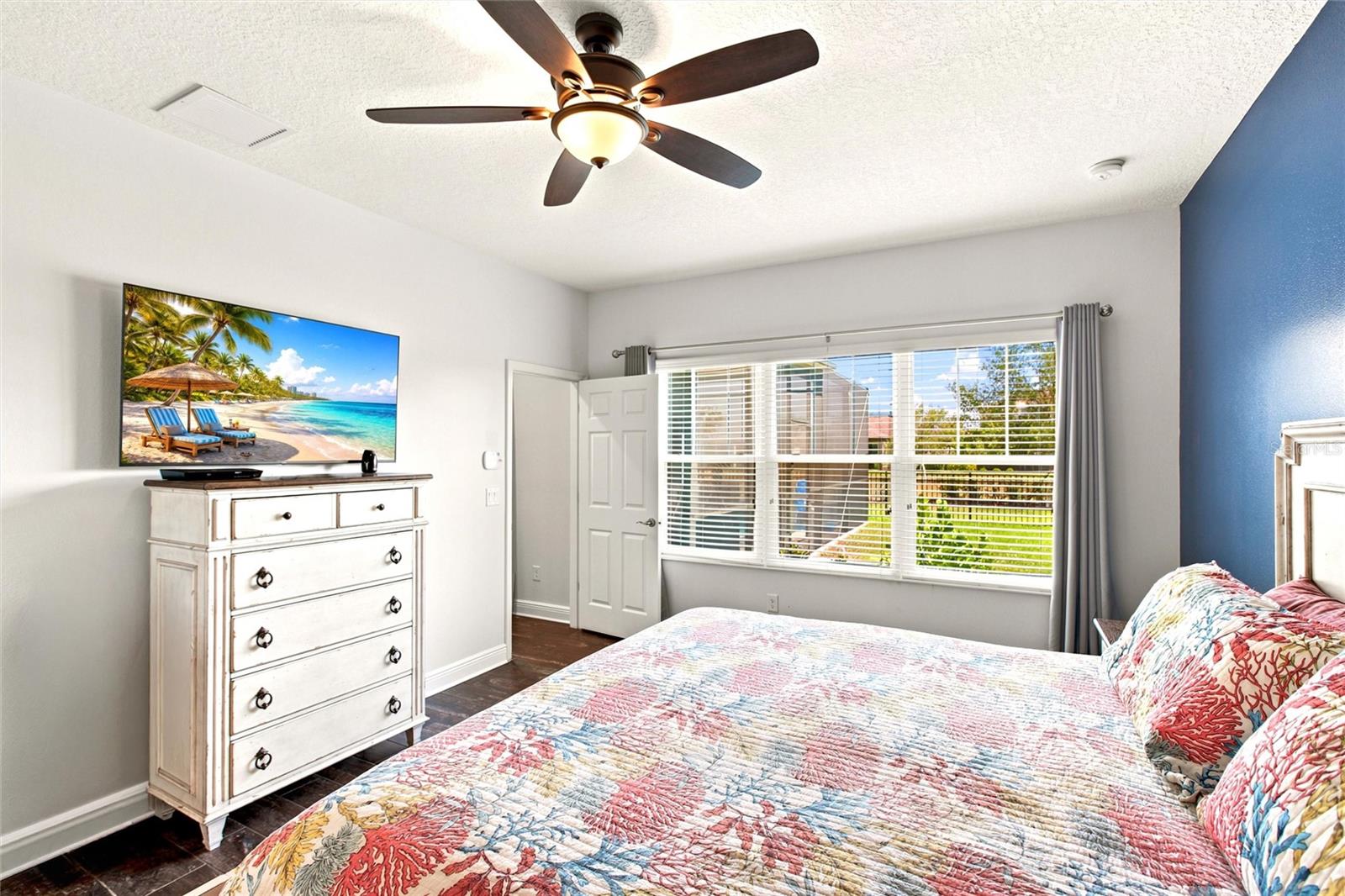 6109 Colmar Pl Property Photo 31
