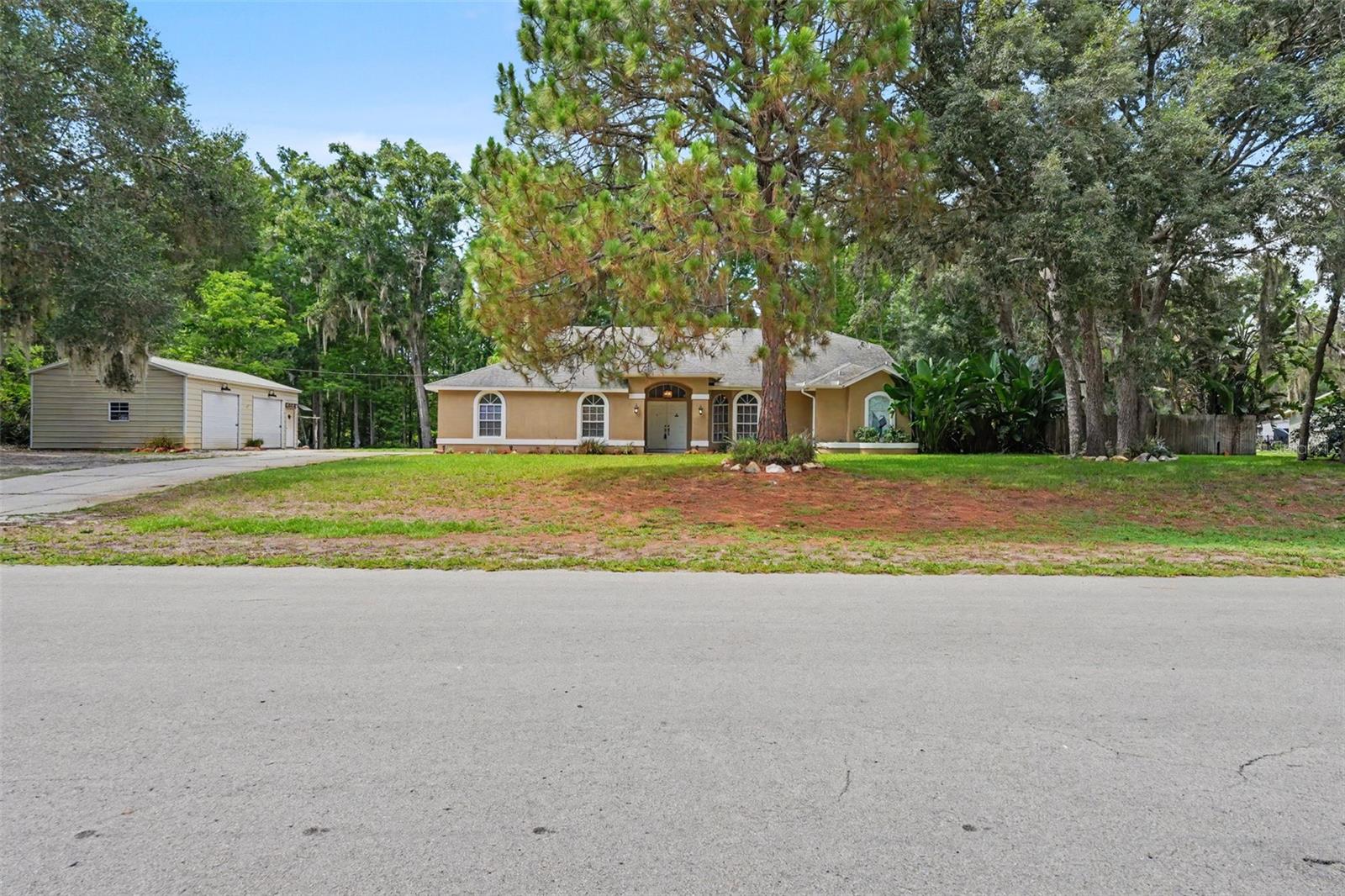 10551 Casey Dr Property Photo 1