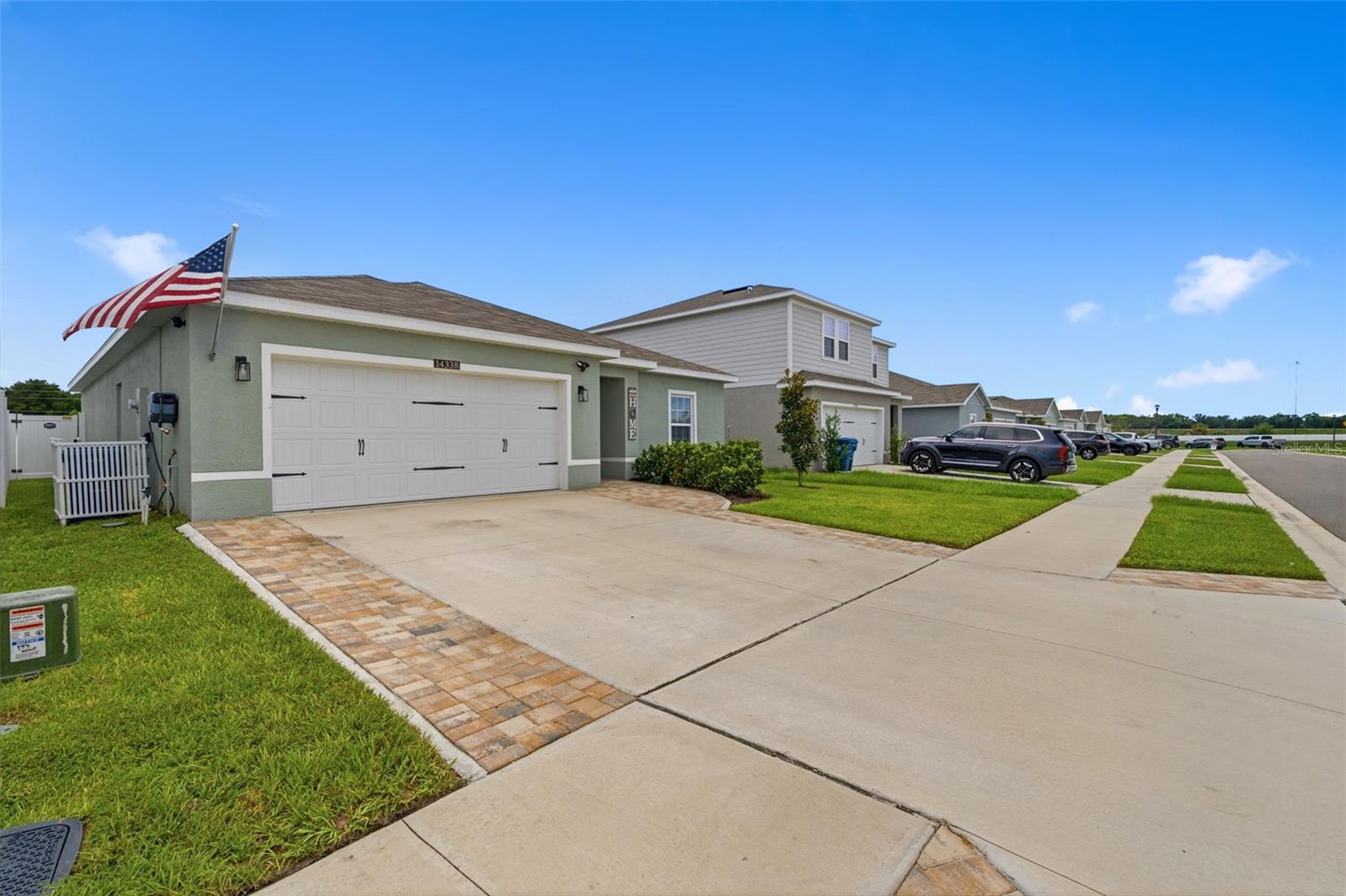 14338 Whitewater Way Property Photo 3