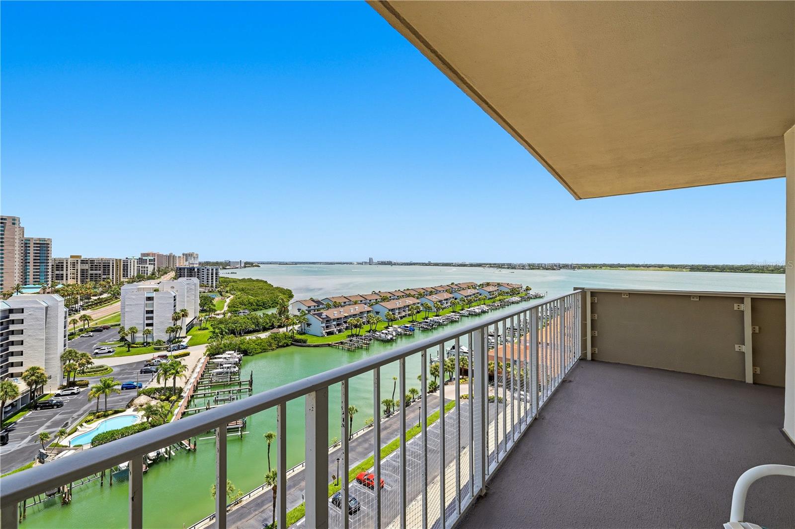 1621 Gulf Blvd #1408 Property Photo 17